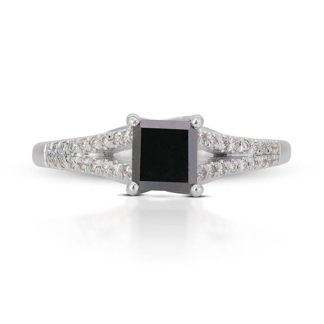 Elegant 0.50ct Black Diamond Ring with Natural Diamond Side Stones For Sale