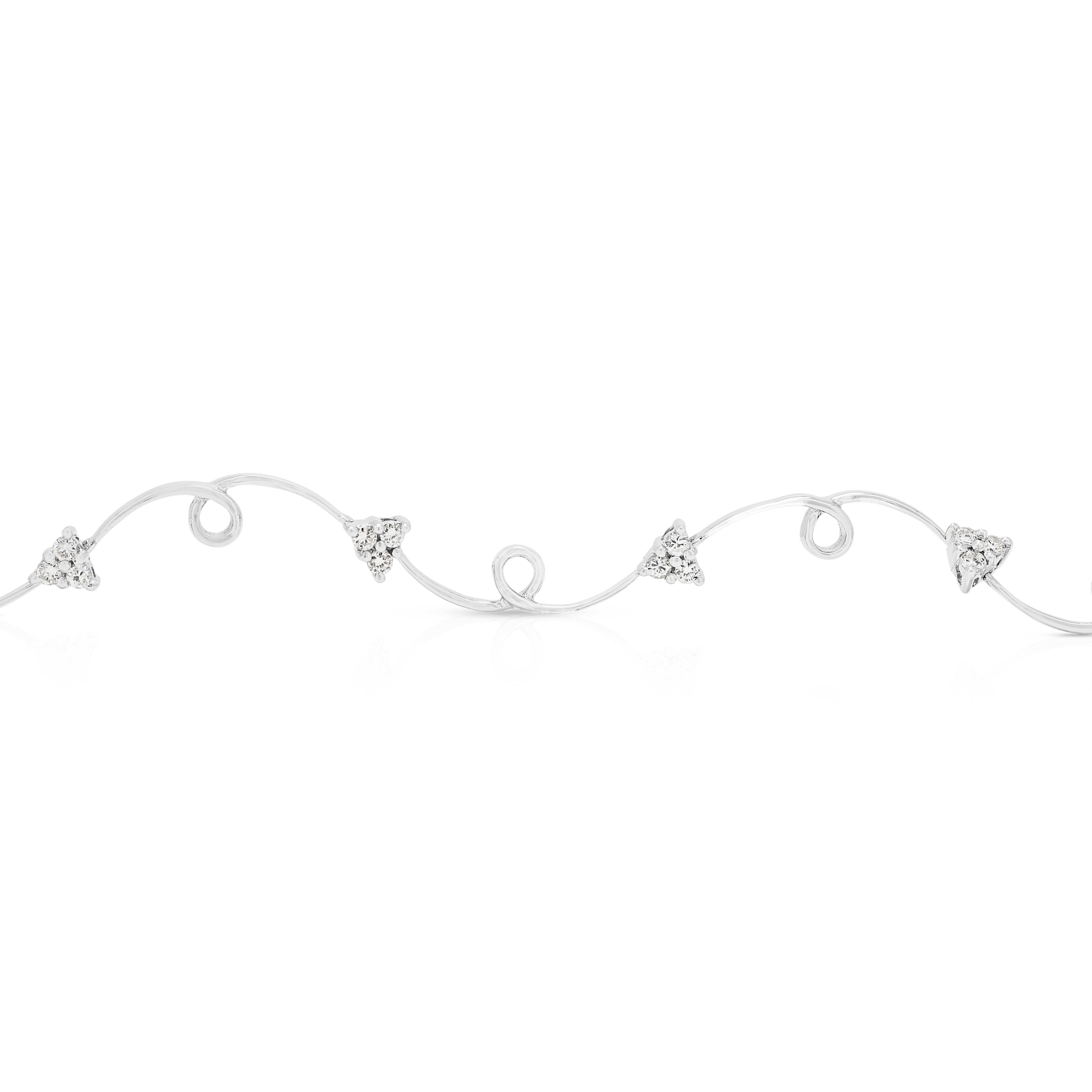 Round Cut Elegant 0.5ct Natural Diamonds Bracelet in 18K White Gold For Sale