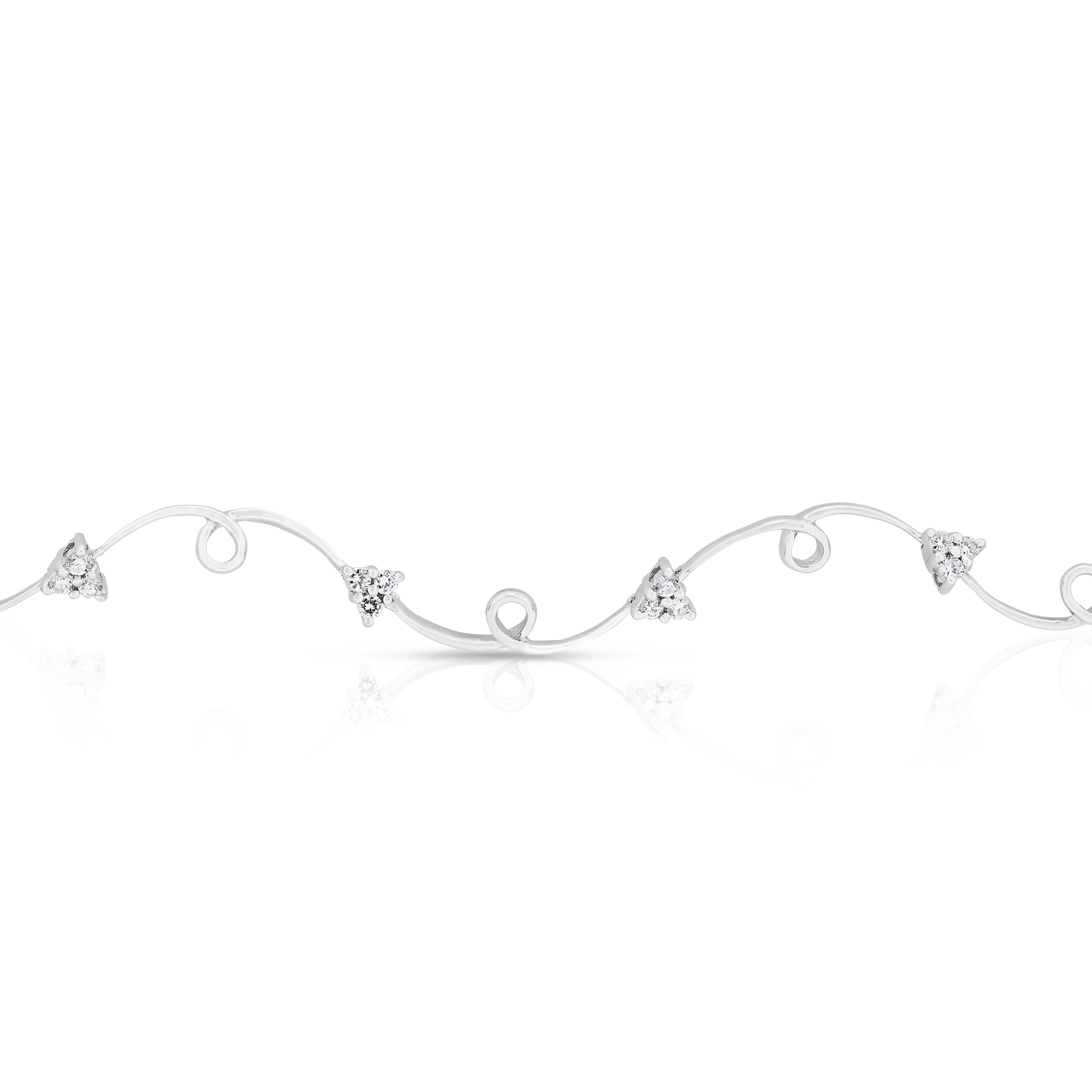 Women's Elegant 0.5ct Natural Diamonds Bracelet in 18K White Gold For Sale
