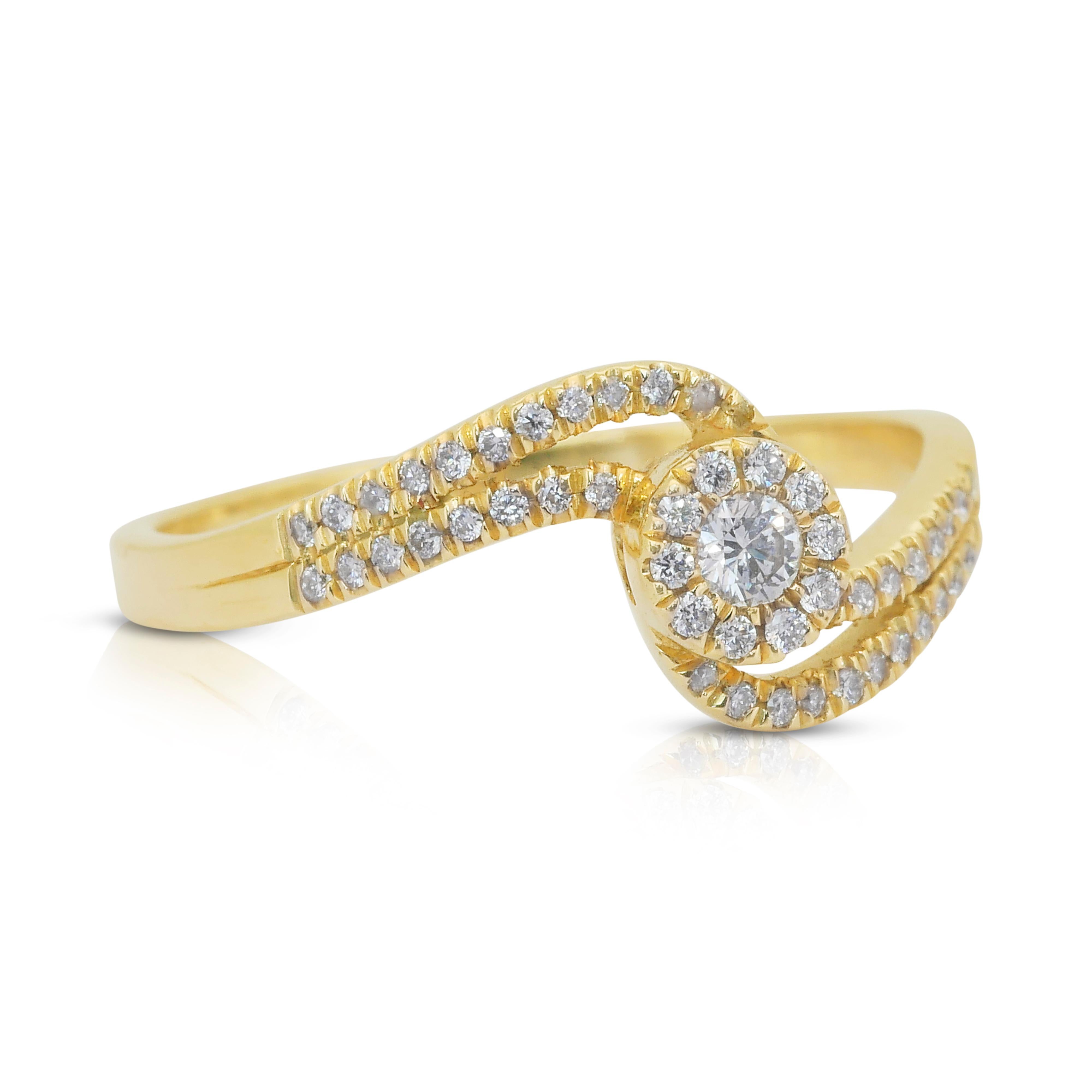 Round Cut Elegant 0.60ct Diamonds Pave Ring in 14k Yellow Gold - IGI Certified