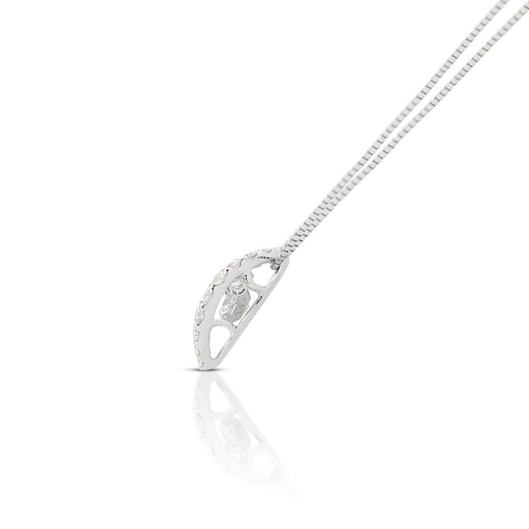 Women's Elegant 0.60ct Round Brilliant Natural Diamond Necklace in 18K White Gold For Sale