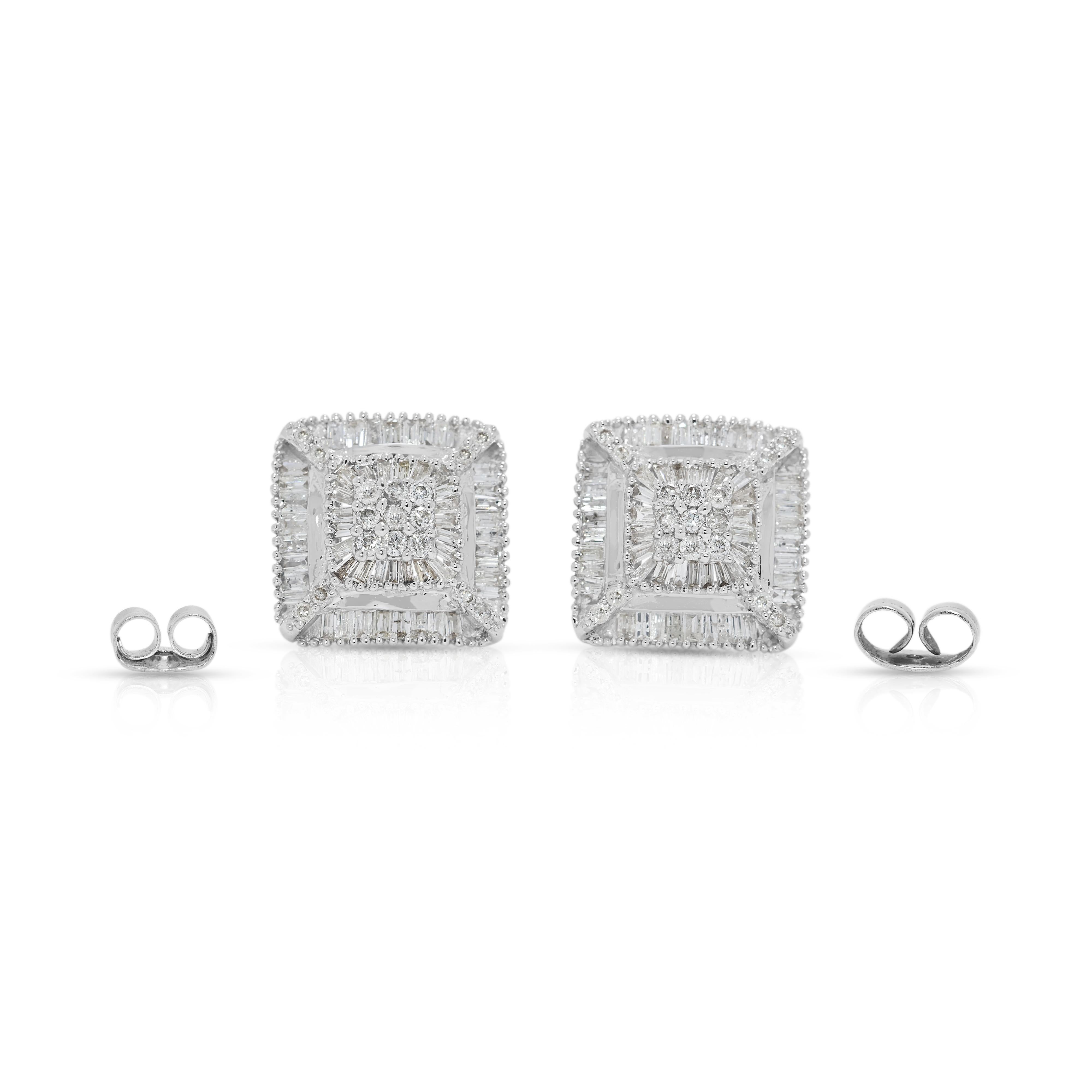 Elegant 0.74ct Natural Diamond Cluster Stud Earrings in 18K White Gold For Sale 2