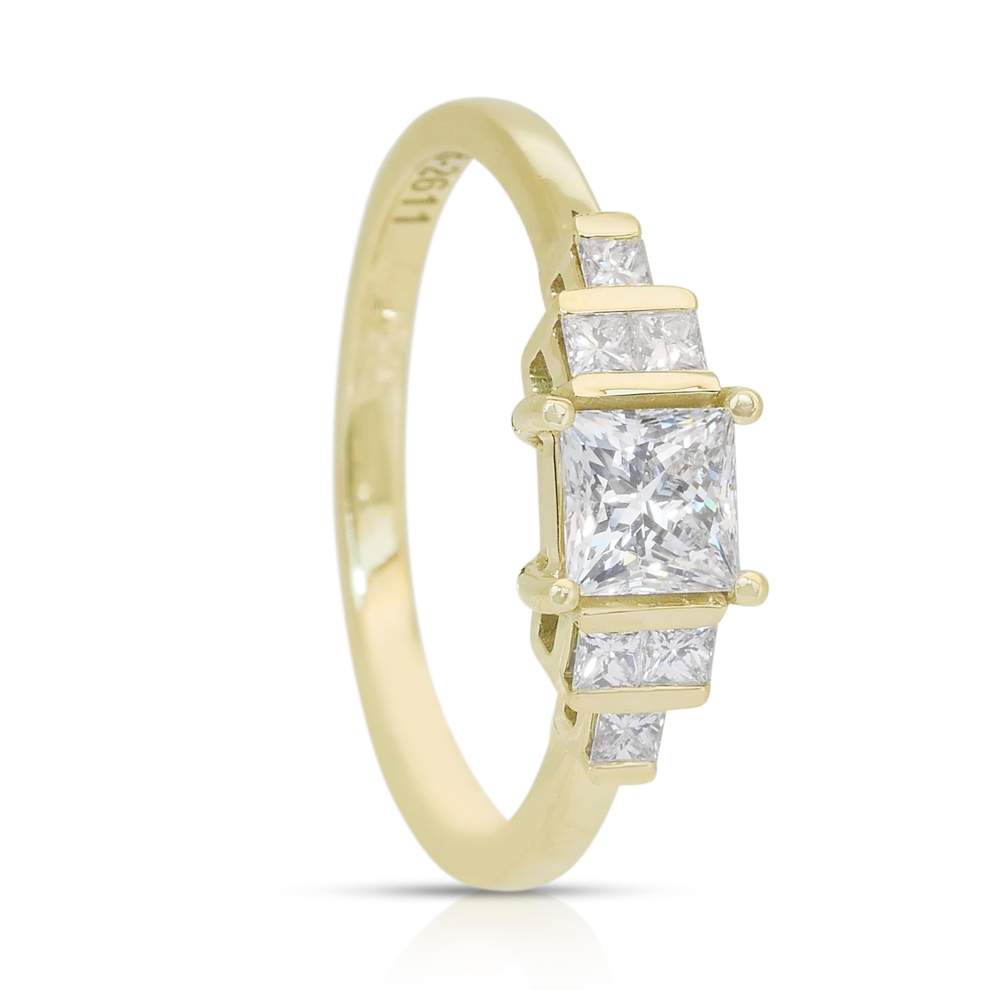 Elegant 0.75ct Natural Diamonds 7-Stone Ring in 18k Yellow Gold - GIA Certified 2