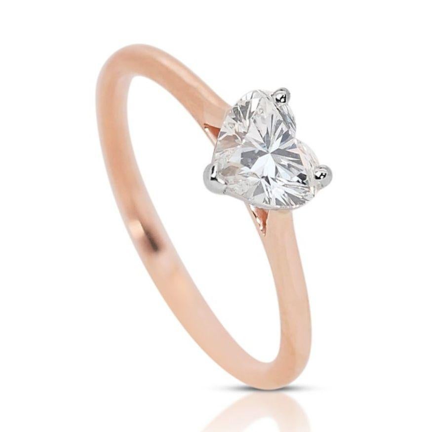 Elegant 0.76ct Heart Cut Diamond Ring set in 18K Two-Toned Gold For Sale 2