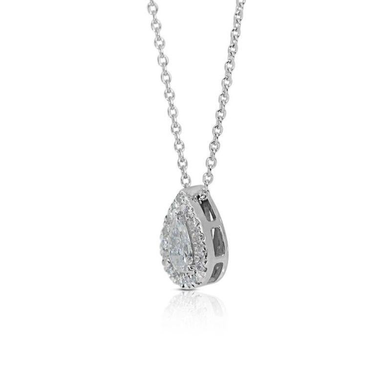 Elegant 0.7ct Pear Diamond Necklace in Radiant 18K White Gold In New Condition For Sale In רמת גן, IL