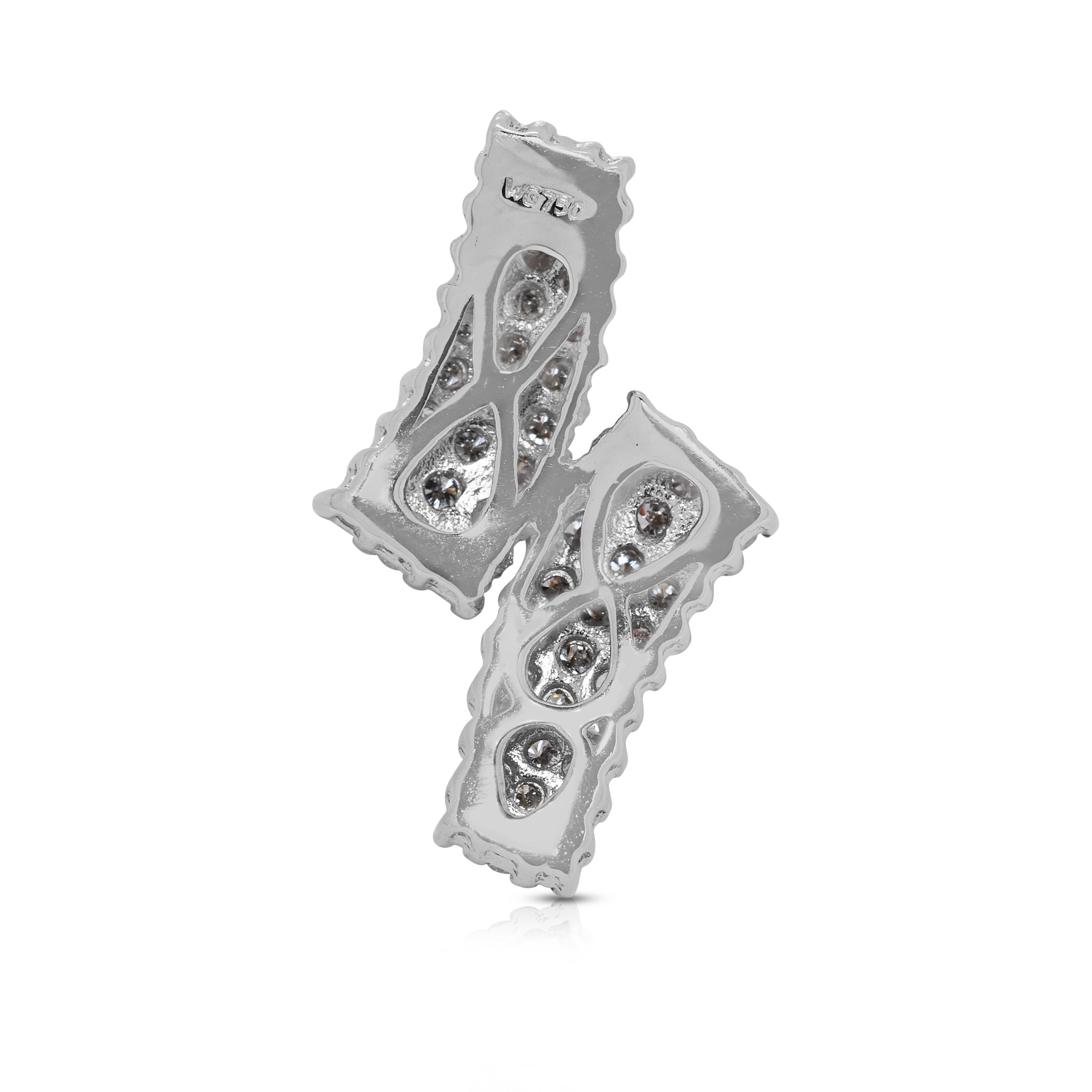 Elegante Colgante de Diamantes Naturales de 0,81ct en Oro Blanco de 18K en venta 1