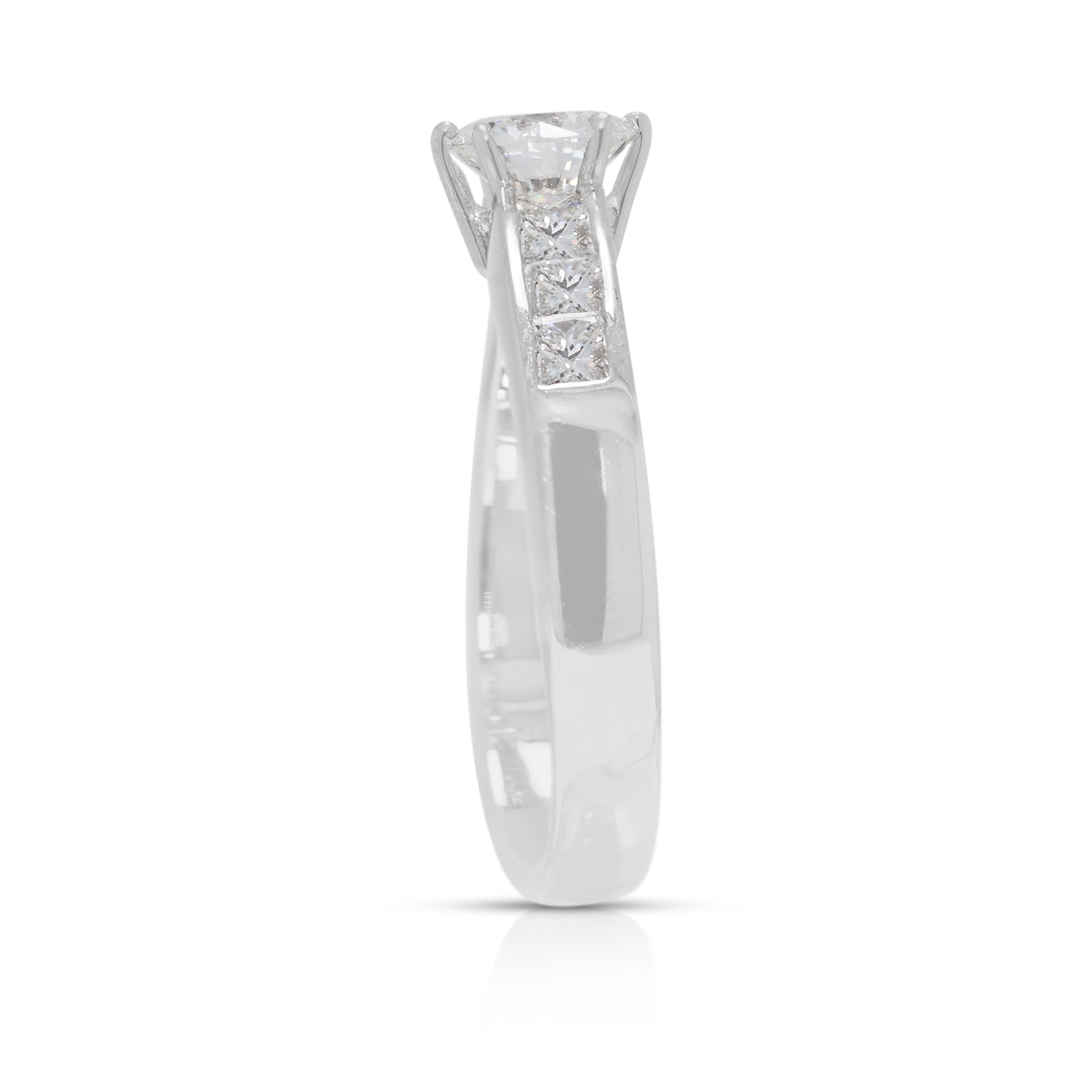 De las mujeres Elegante anillo con pavé de diamantes naturales de 0,90 ct en oro blanco de 18 quilates en venta