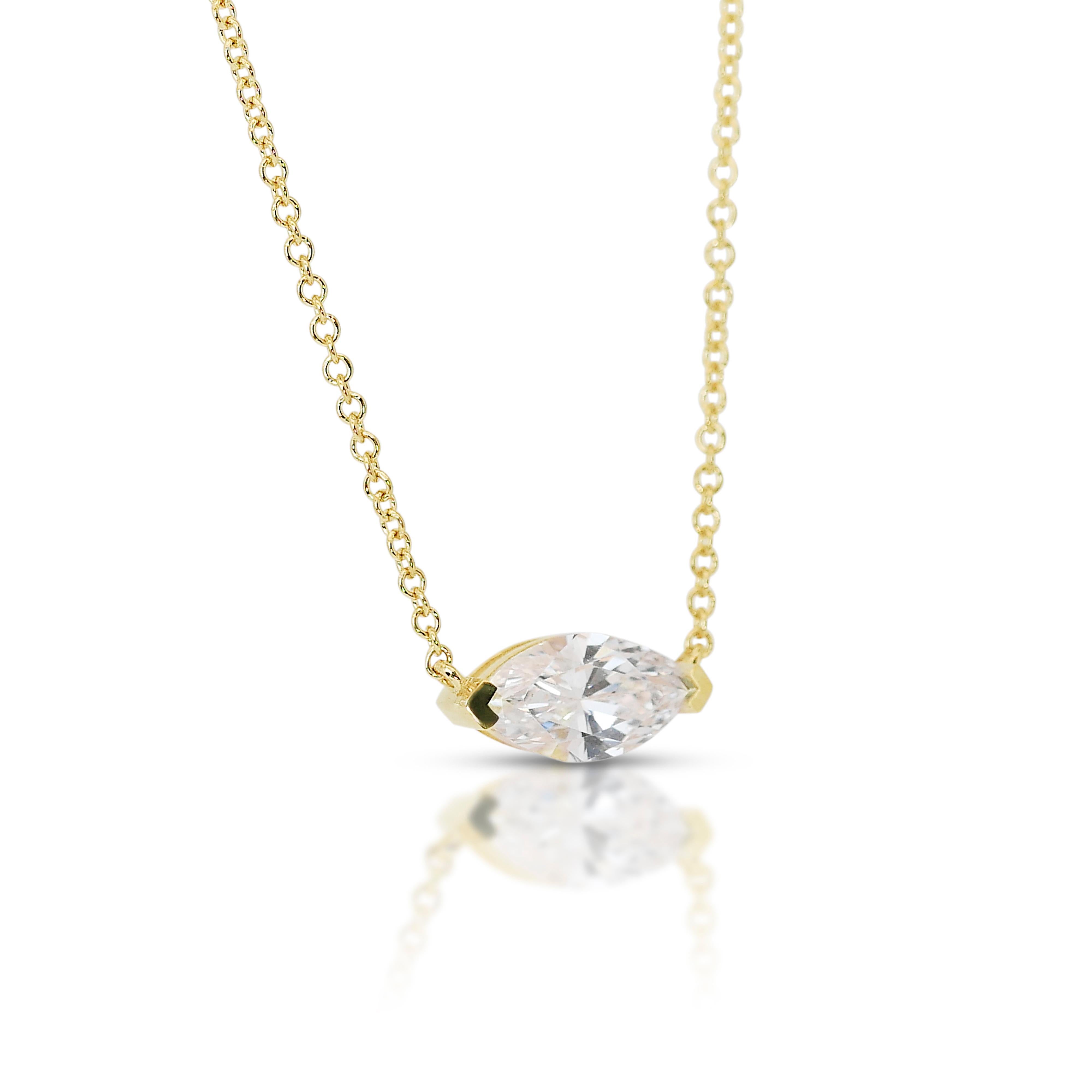Marquise Cut Elegant 1.01ct Diamond Solitaire Necklace in 18k Yellow Gold - GIA Certified For Sale