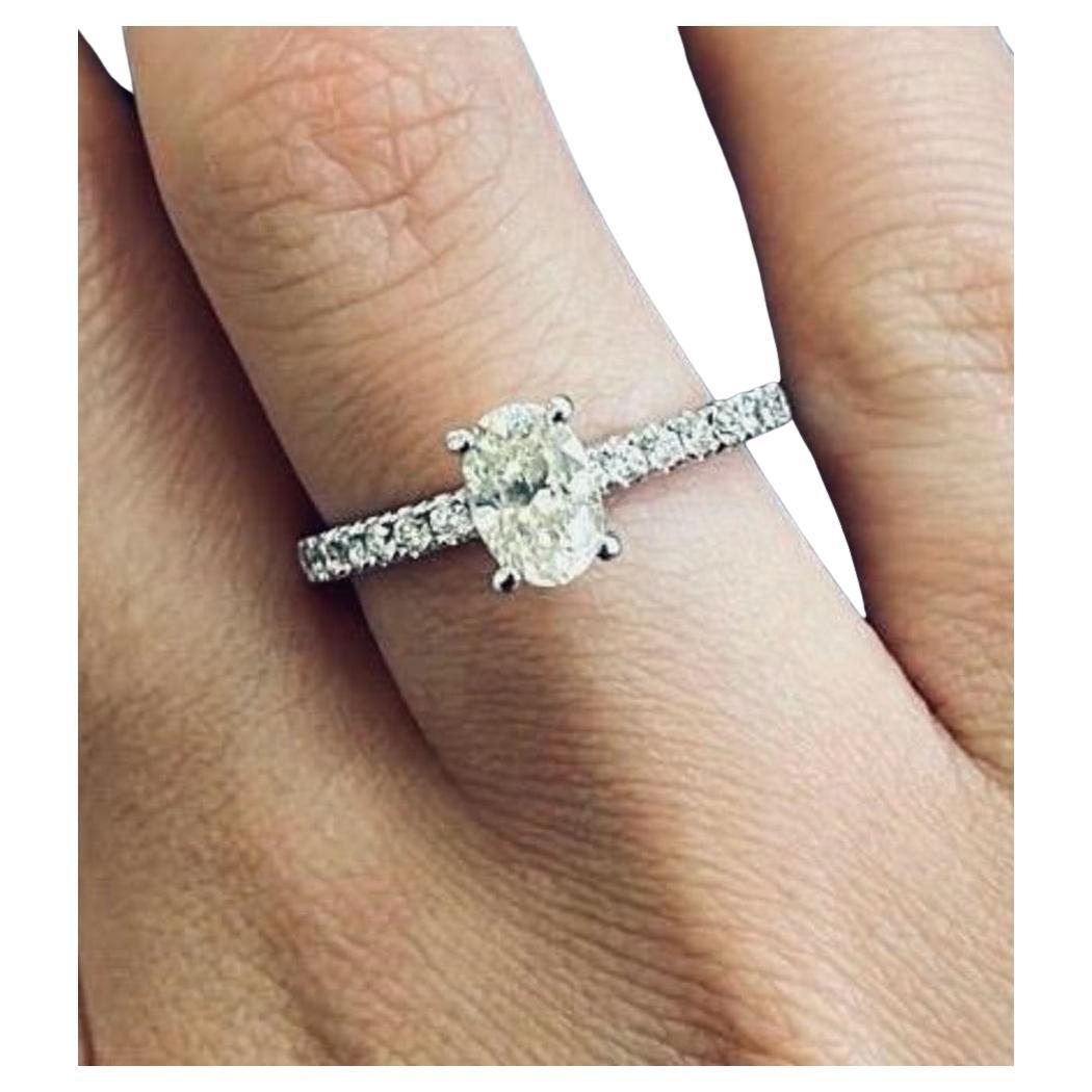 Elegant 1.01ct Oval Diamond Cocktail Ring