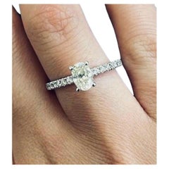 Eleganter 1,01 Karat ovaler Diamant-Cocktailring