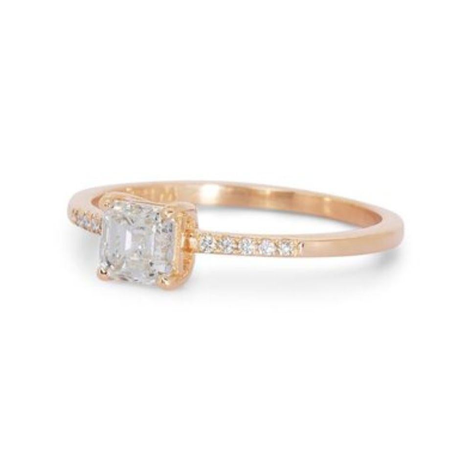 Asscher Cut Elegant 1.02 Carat Asscher Diamond Ring For Sale