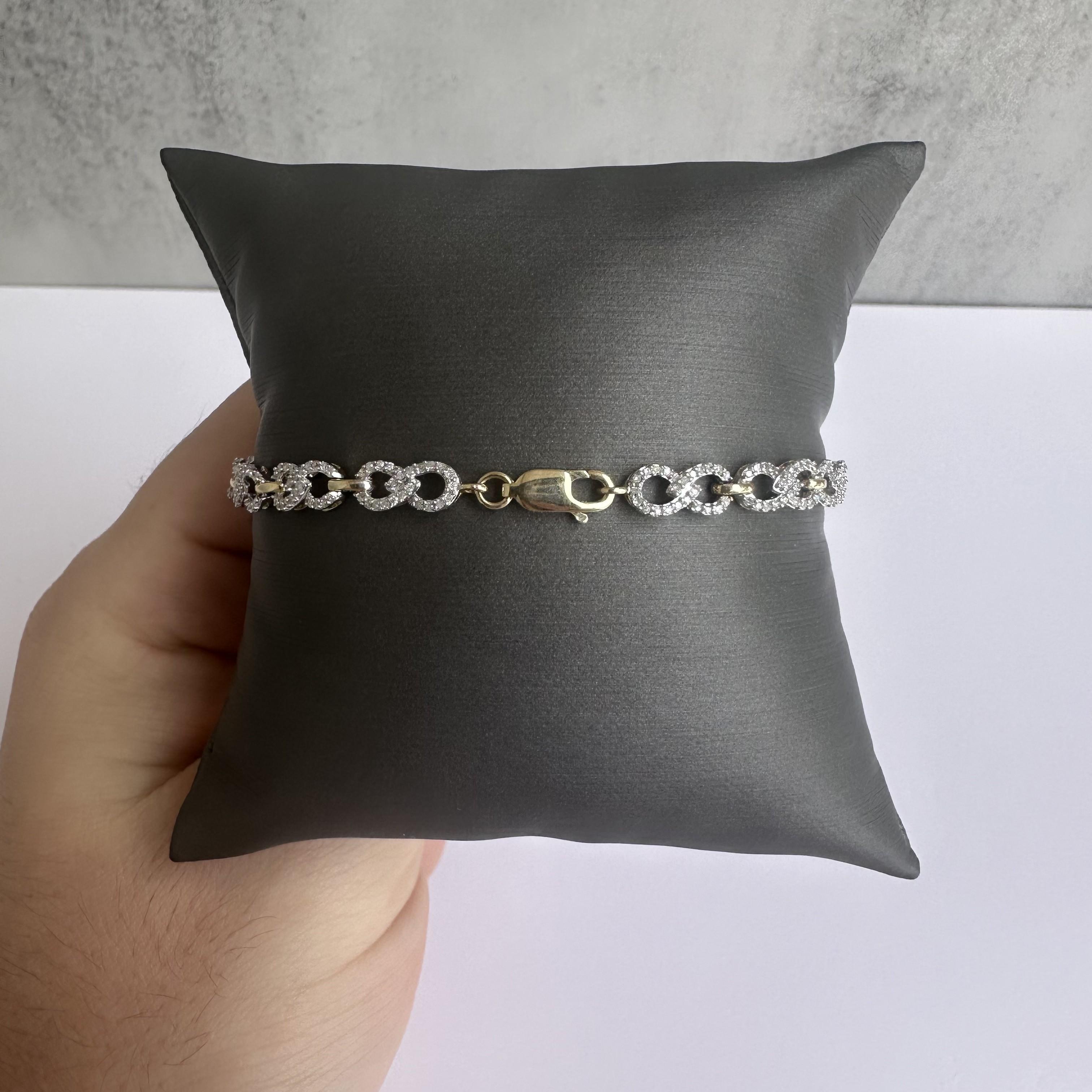 Round Cut Elegant 10kt Gold Natural Diamond Infinity Link Bracelet - 1ctw, 7.5