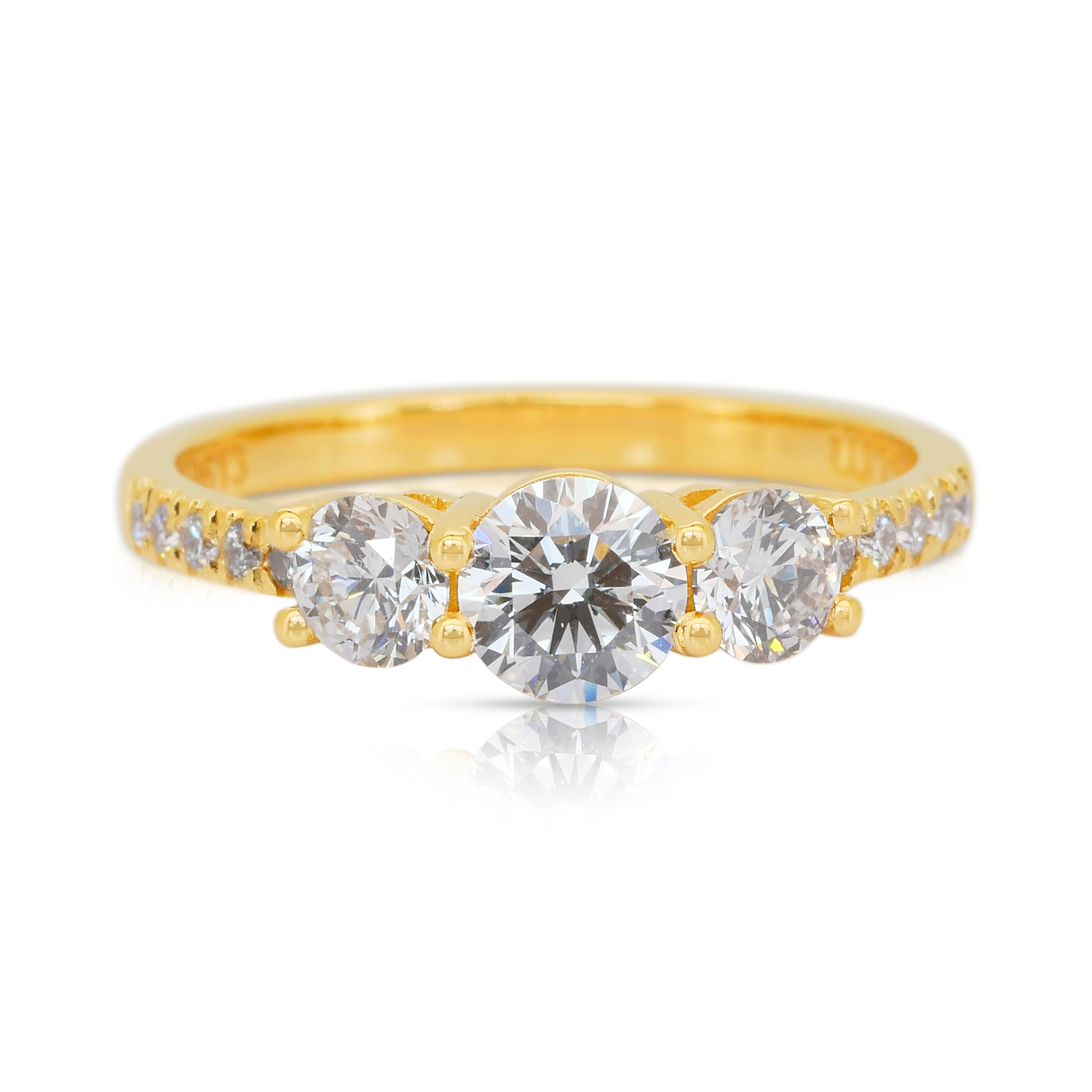 Elegant 1.13ct Diamonds 3-Stone Ring in 18k Yellow Gold - IGI Certified (bague à 3 pierres en or jaune 18k)