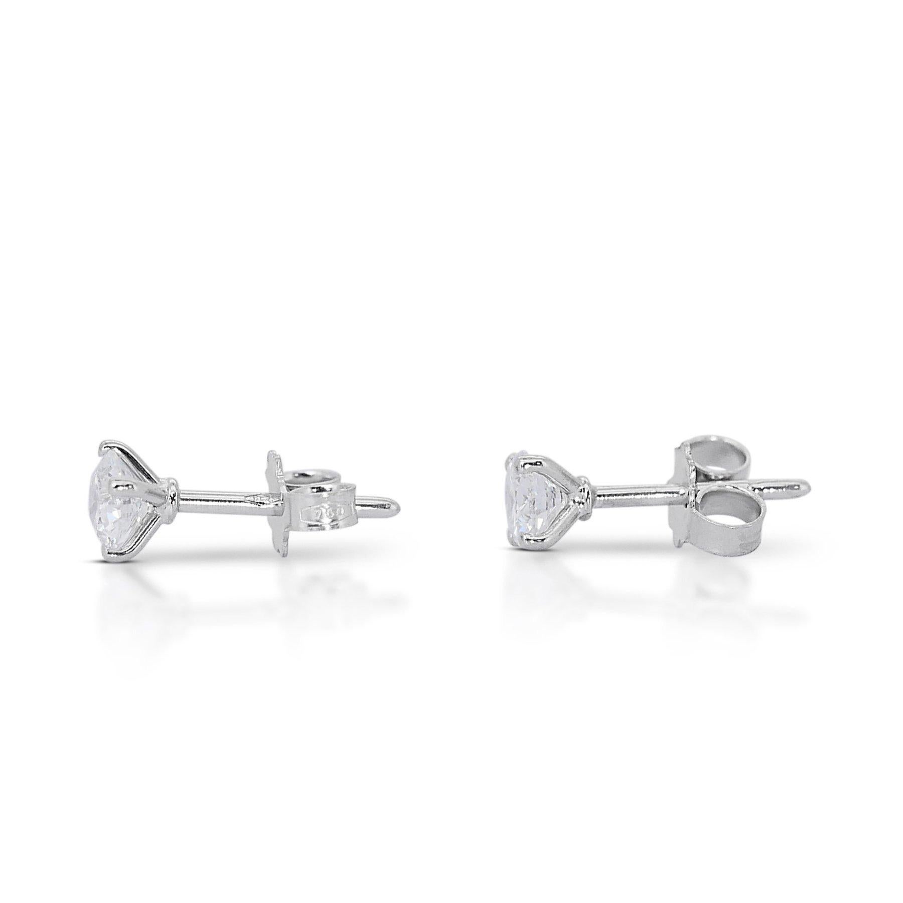 Clous d'oreilles élégants avec trois diamants taille idéale de 1,13 carat en vente 2