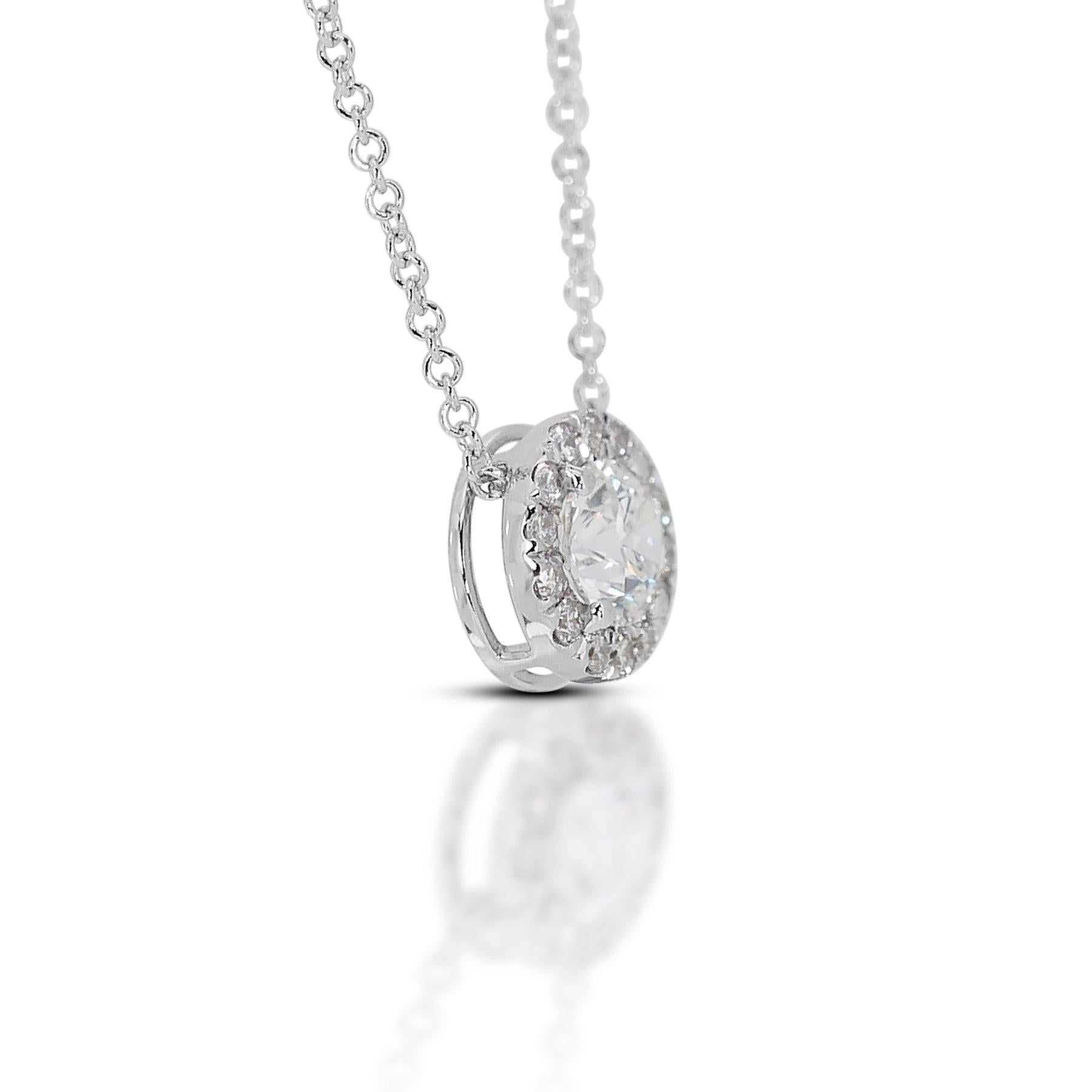 Elegant 1.15ct Triple Excellent Ideal Cut Necklace with Pendant in 18k White Gold - GIA Certified

This exquisite 18k white gold necklace features a dazzling 0.70-carat round brilliant diamond at its center, boasting an impressive triple excellent
