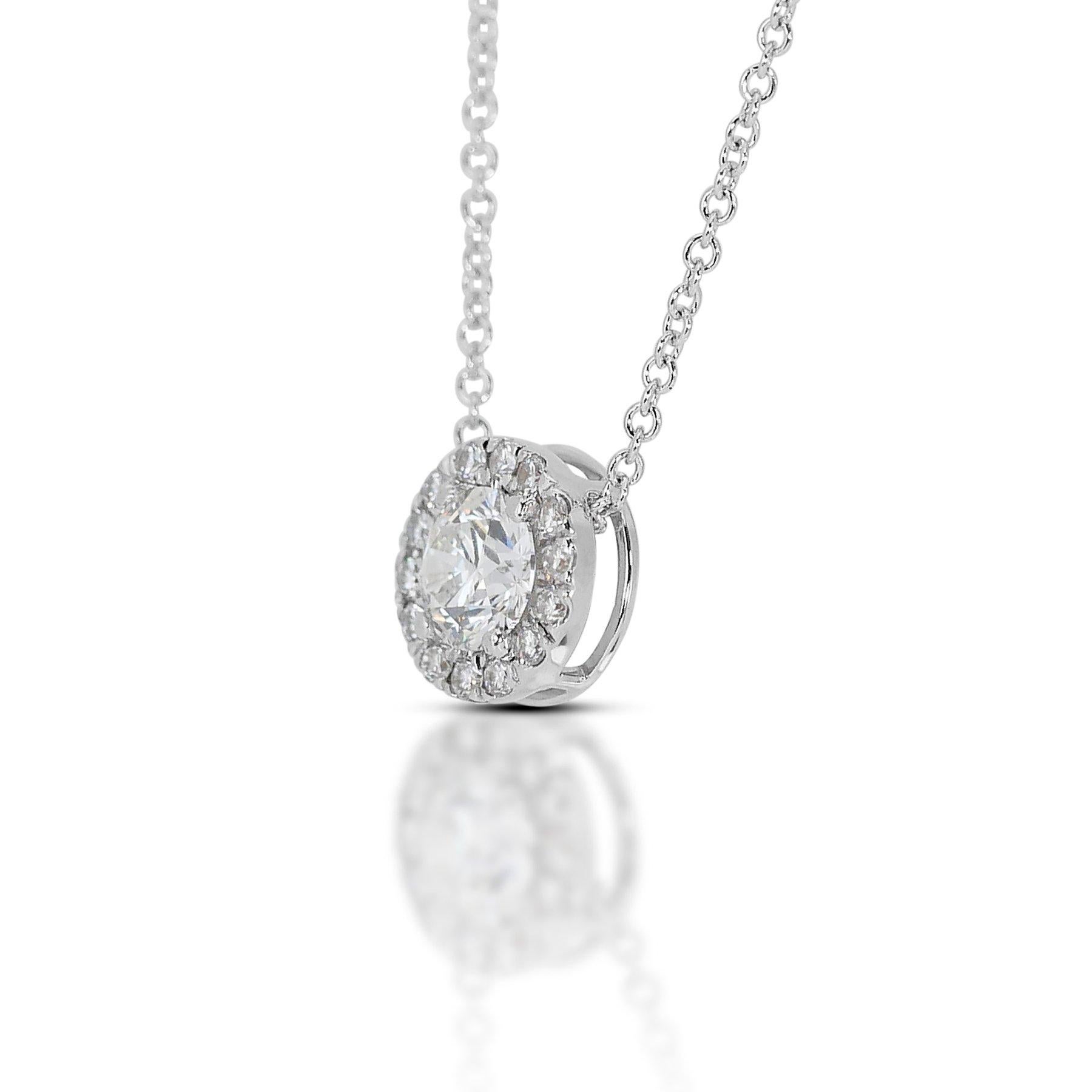 Round Cut Elegant 1.15ct Triple Excellent Ideal Cut Diamond Necklace with Pendant For Sale