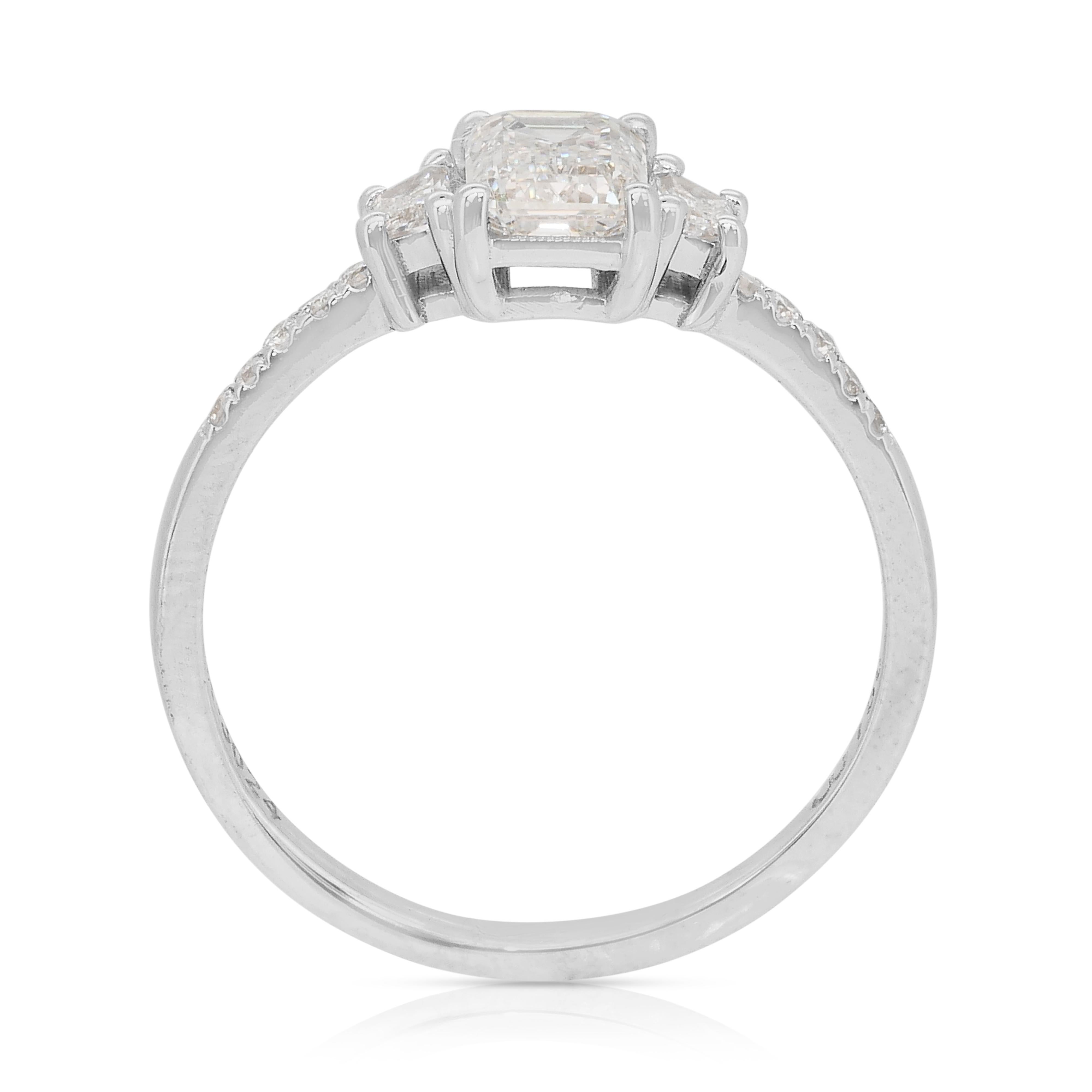 Eleganza: anello a tre pietre con diamanti da 1,16 carati in oro bianco 18 carati - certificato GIA in vendita 3