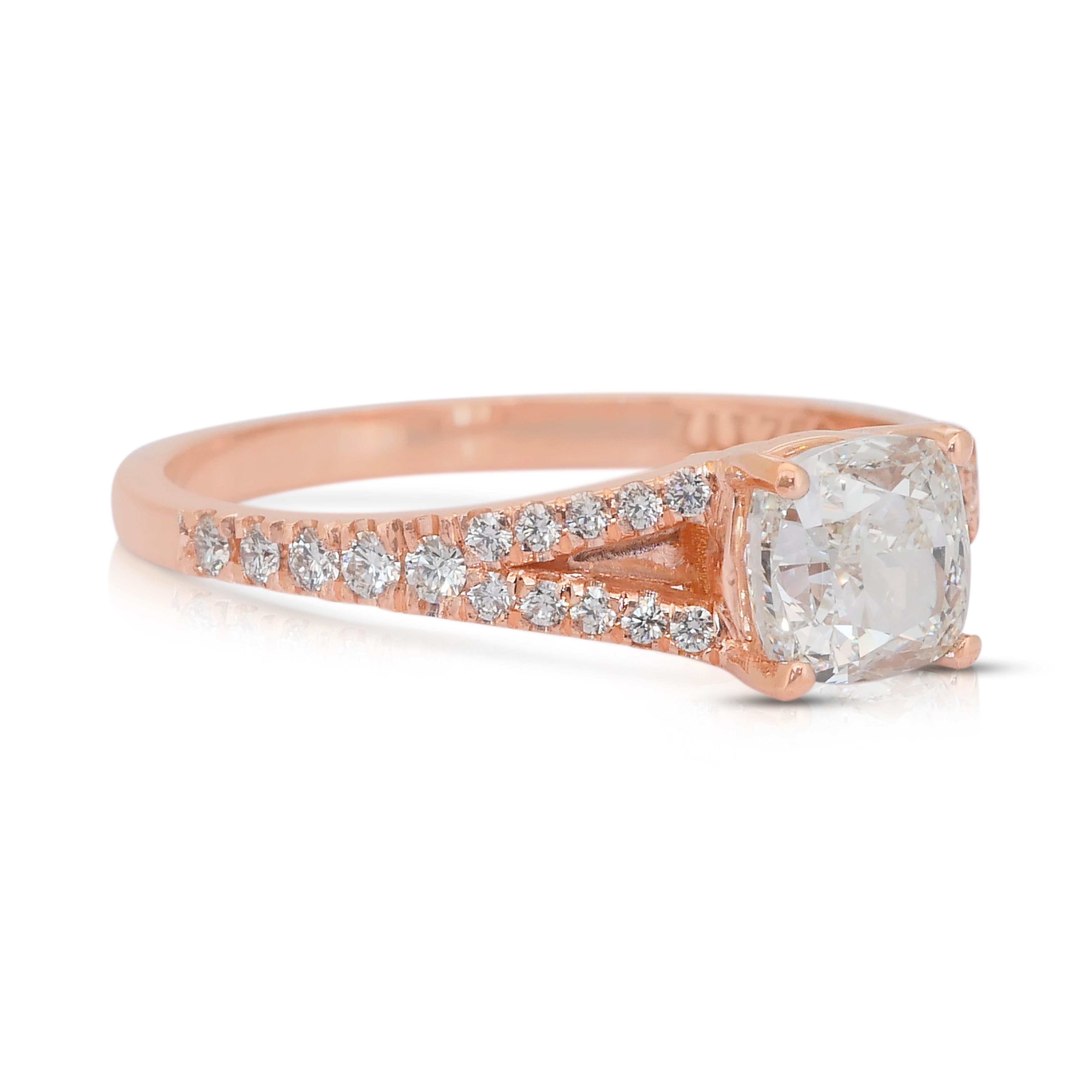 Cushion Cut Elegant 1.26ct Diamonds Pave Ring in 18k Rose Gold - IGI Certified For Sale