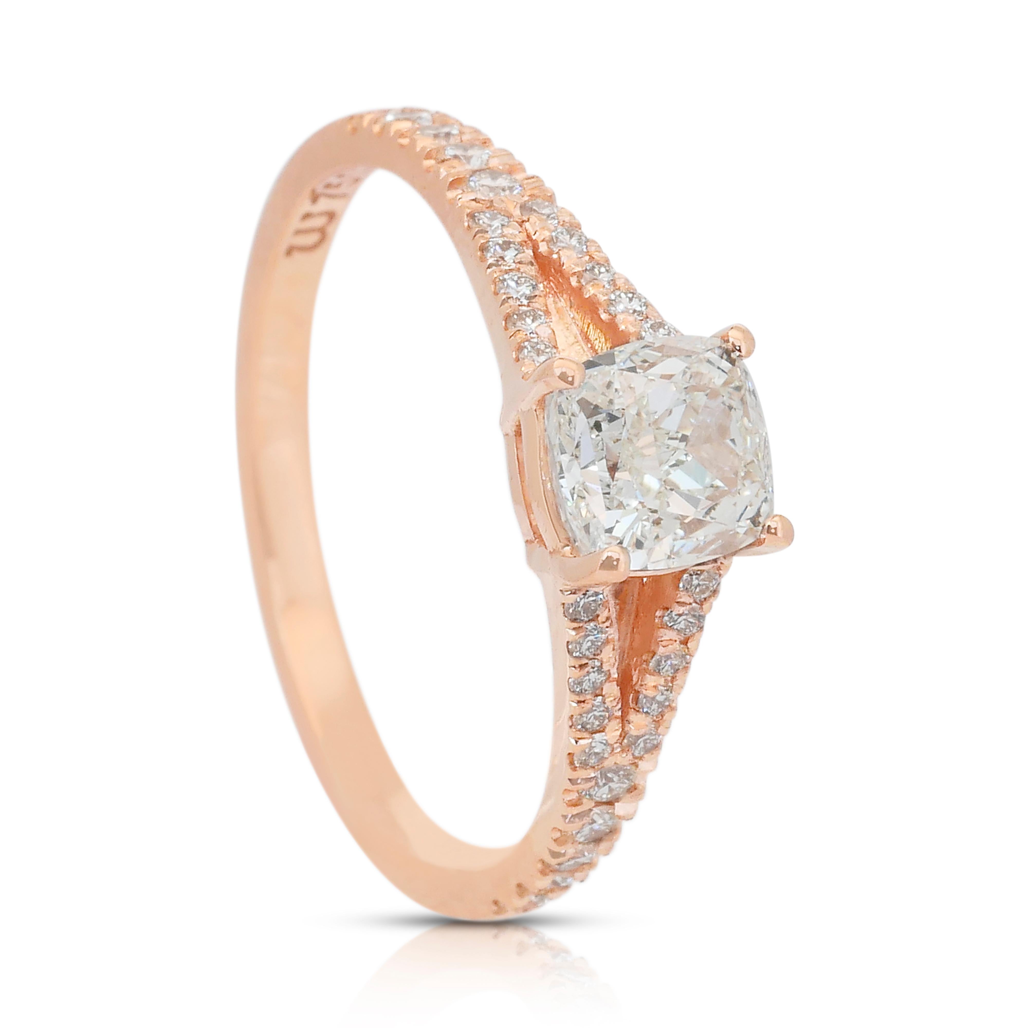 Elegant 1.26ct Diamonds Pave Ring in 18k Rose Gold - IGI Certified For Sale 3