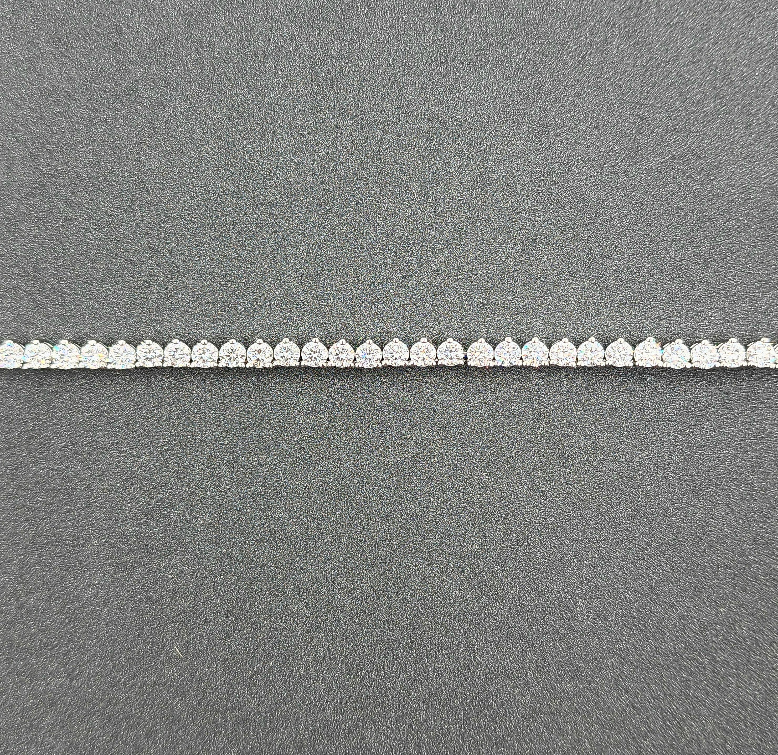 Moderno Collana Tennis con diamanti da 12.84 ct in vendita