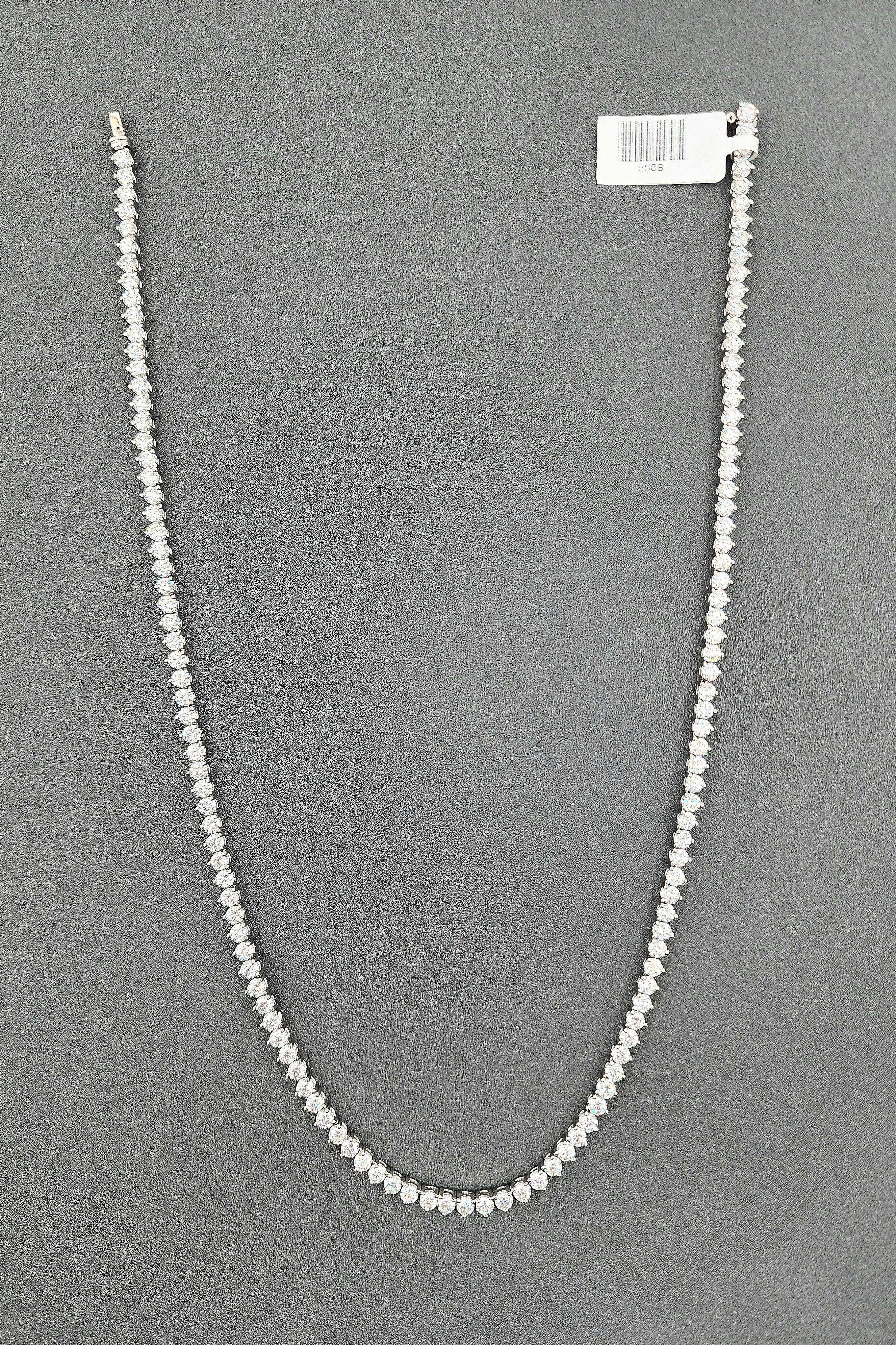 Collana Tennis con diamanti da 12.84 ct In condizioni Nuovo in vendita a Chicago, IL
