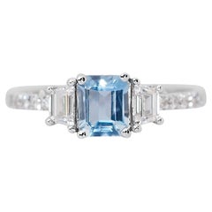 Elegant 1.28ct Aquamarine and Diamonds 3-Stone Ring in 18k White Gold - IGI Cert