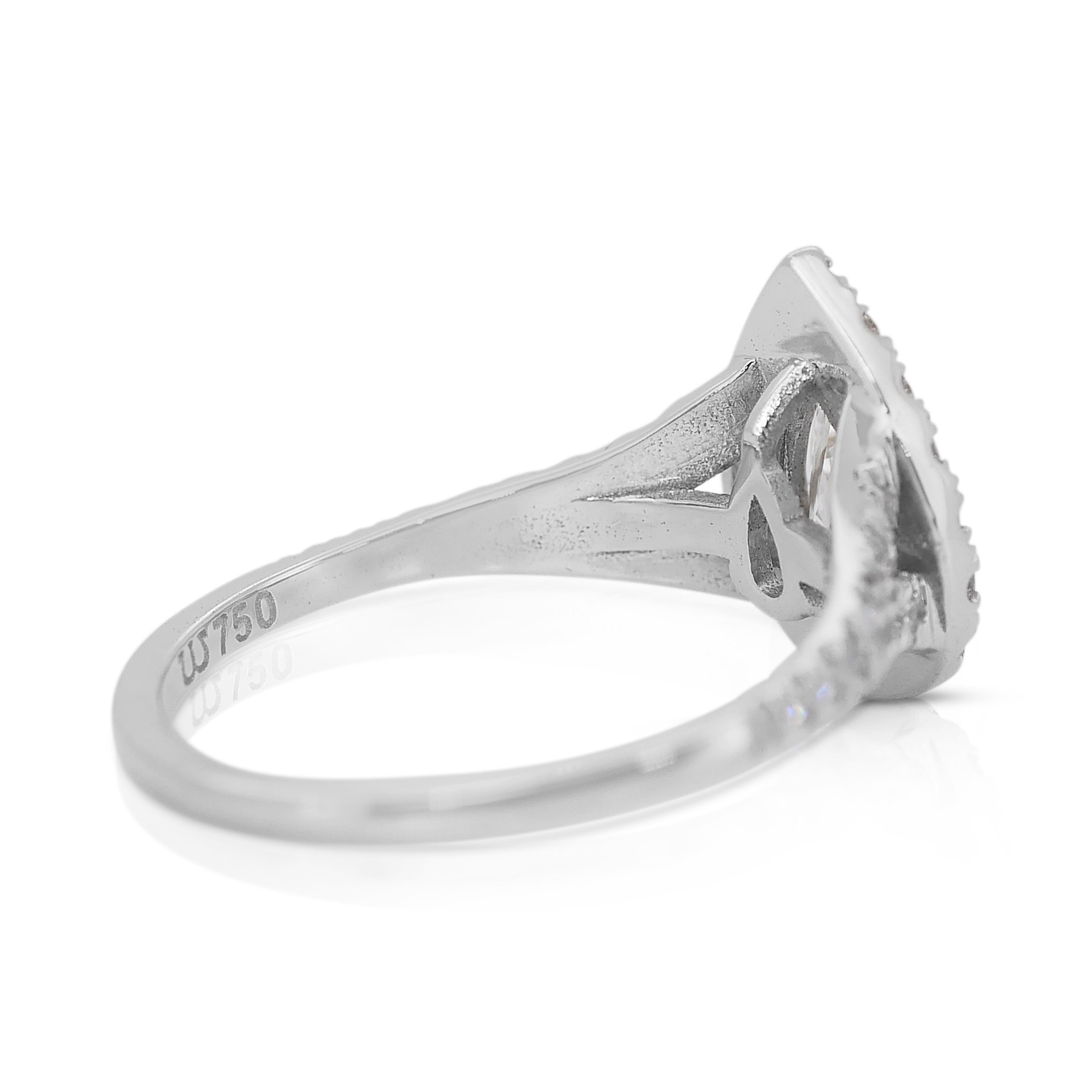 Eleganter Halo-Ring mit 1,28 Karat Diamanten aus 18 Karat Weißgold - IGI-zertifiziert im Zustand „Neu“ in רמת גן, IL