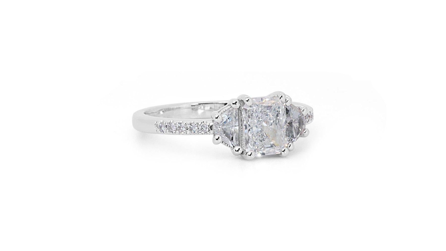 Eleganter 1,32 Karat Diamant-Pavé-Ring aus 18 Karat Weißgold - GIA zertifiziert im Angebot 2