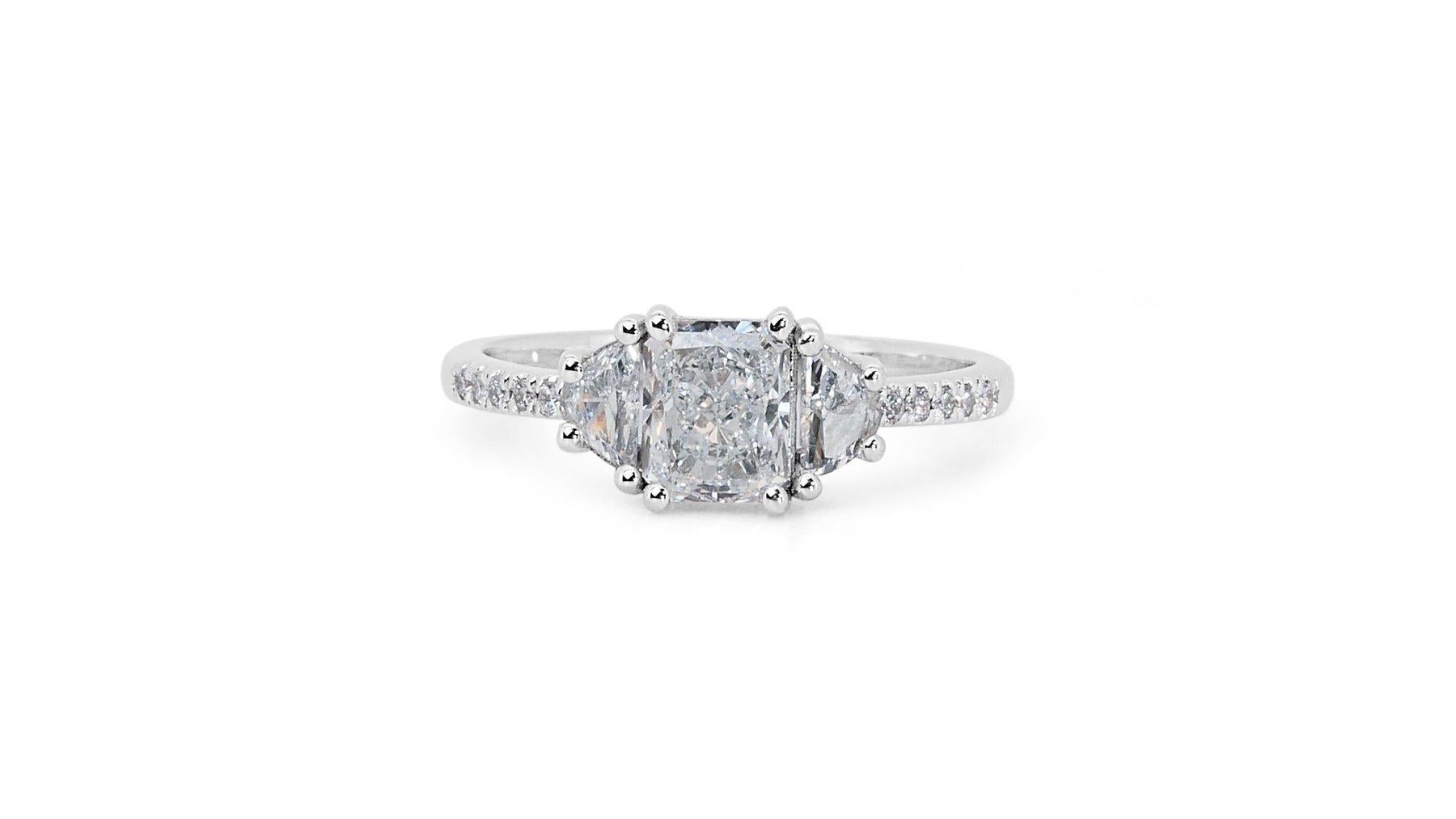 Eleganter 1,32 Karat Diamant-Pavé-Ring aus 18 Karat Weißgold - GIA zertifiziert im Angebot 3