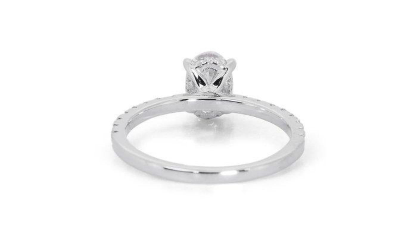 Elegant 1.33ct Oval Diamond Ring in 18K White Gold For Sale 1