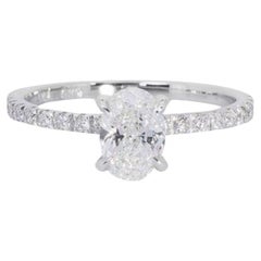 Elegante Anillo de Diamantes Ovalados de 1,33 ct en Oro Blanco de 18 quilates