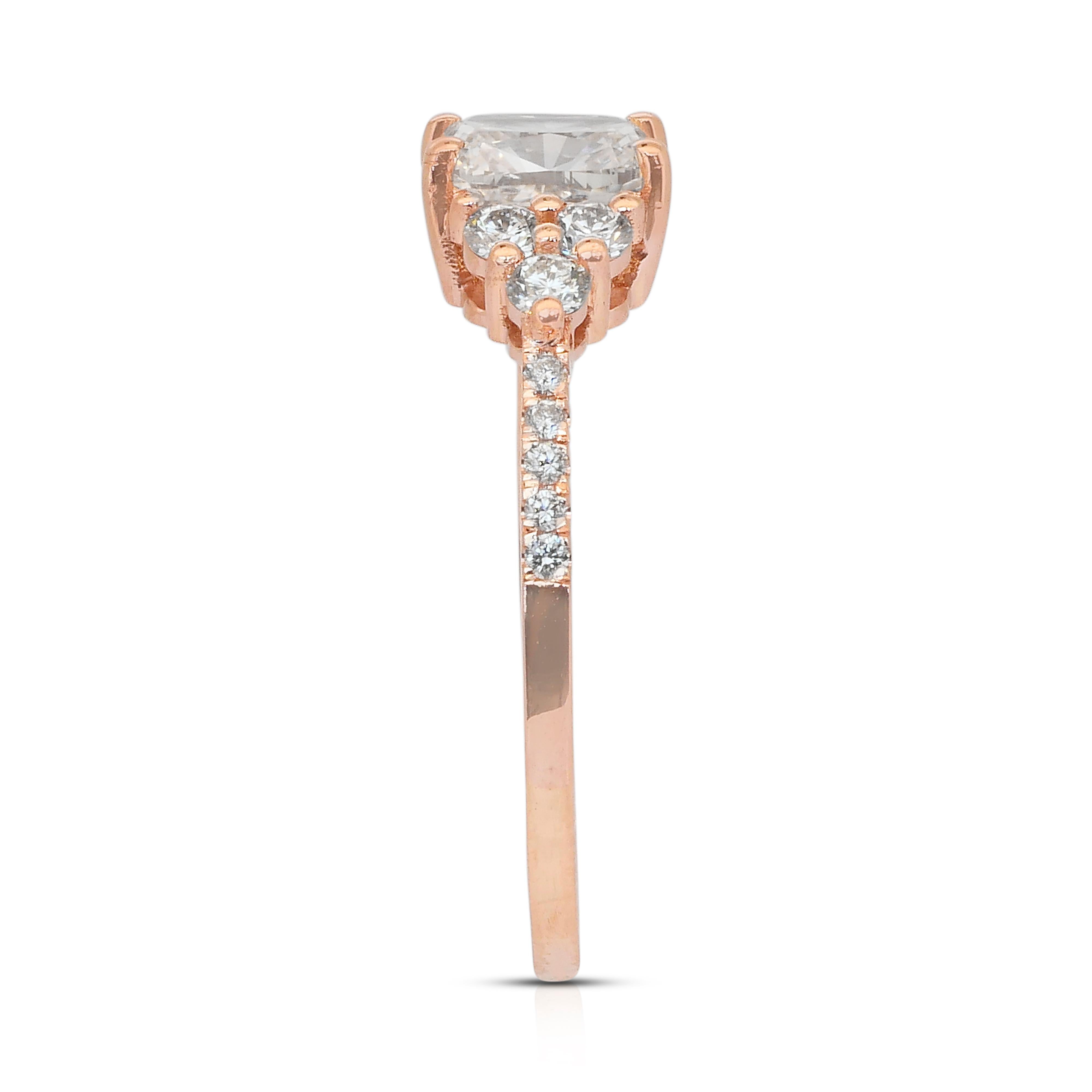 Eleganter 1,37-Karat-Diamantenring in 18k Rose Gold - IGI zertifiziert im Angebot 2