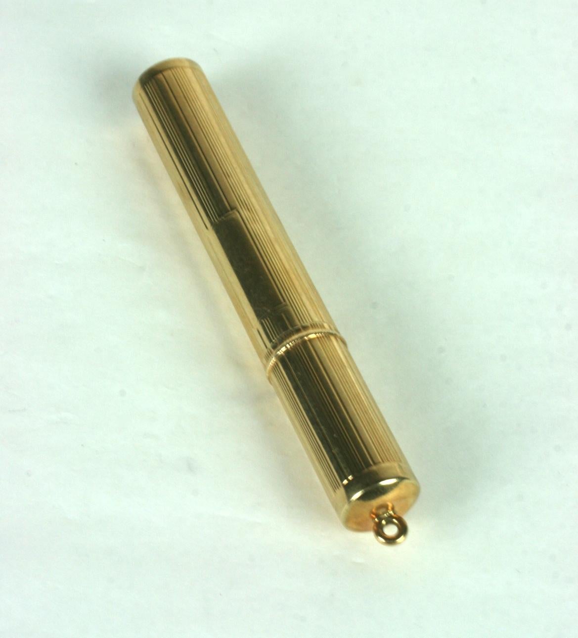 Elegant 14k Deco Gold Lighter In Good Condition For Sale In New York, NY