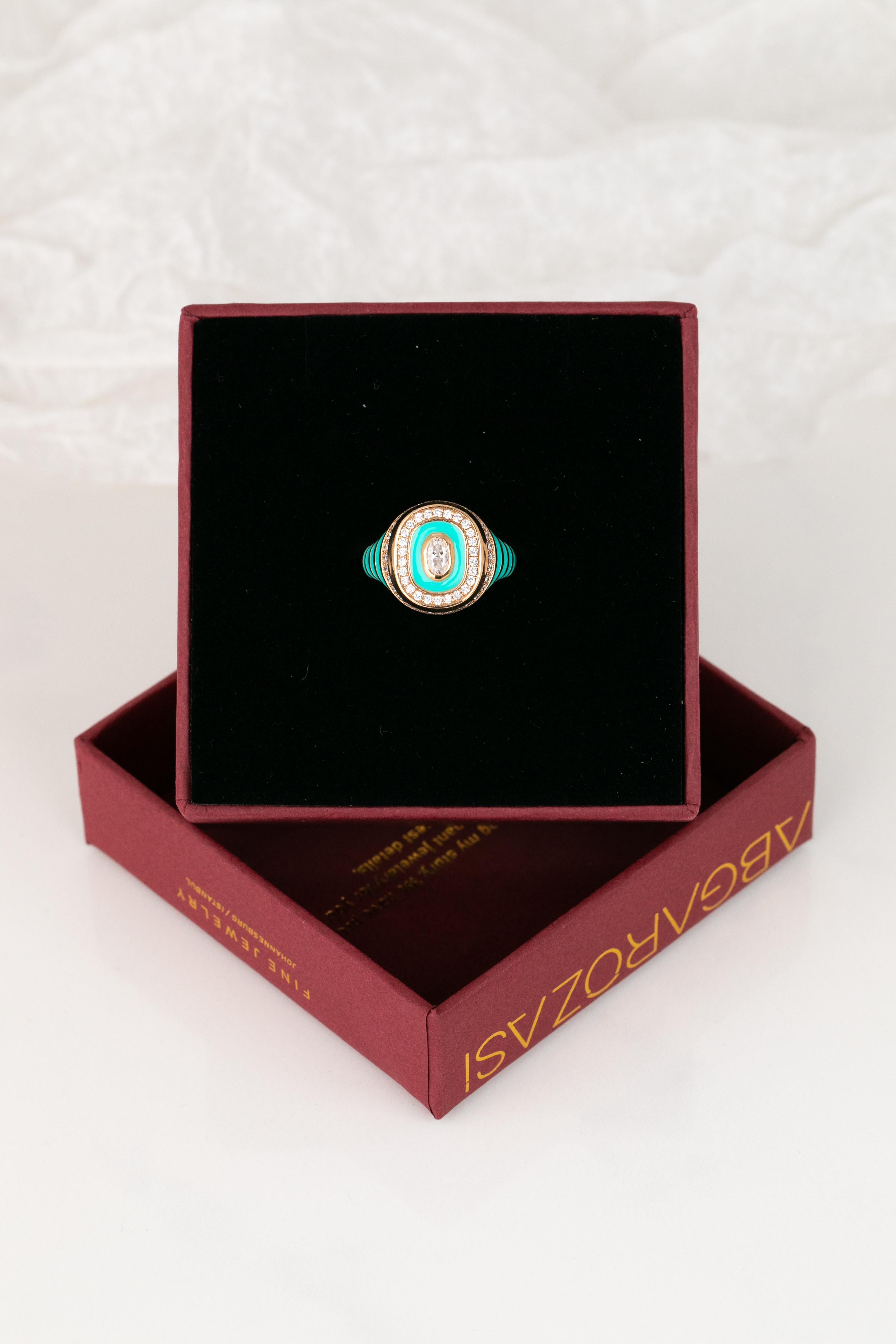Elegant 925 Sterling Silver Enamel Ring: Bold Colors and Unique Jewelry For Sale 3
