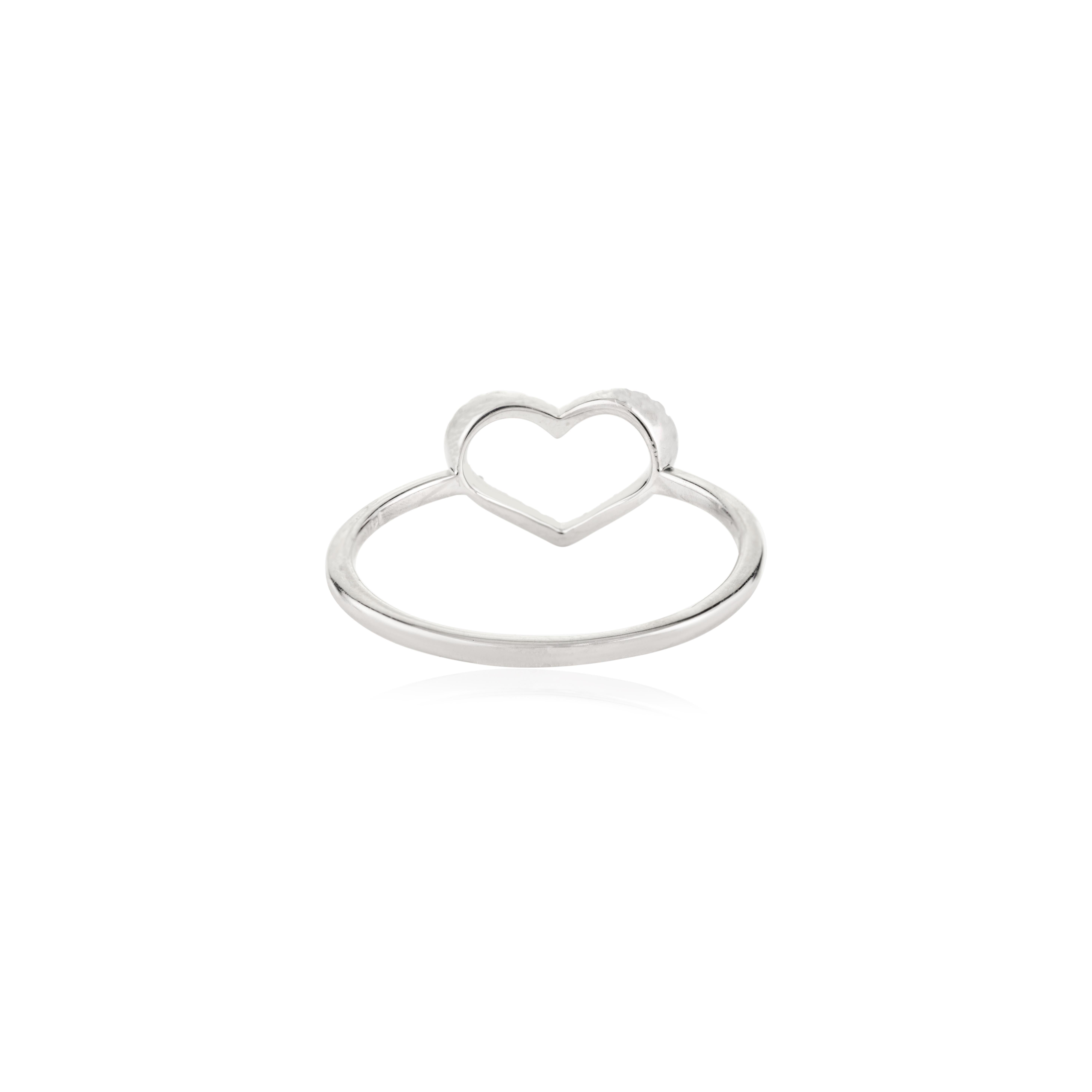 For Sale:  Elegant 14k Solid White Gold Heart-shaped Diamond Open Ring Gift for Her 5