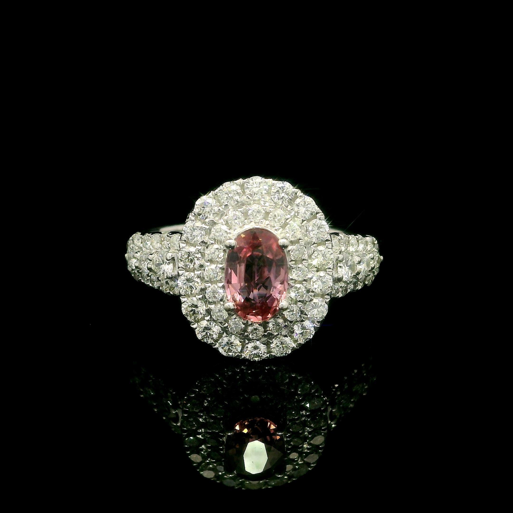 Eleganter 14k Weißgold GIA 2,3ctw Rosa Saphir & Double Halo Diamantring im Angebot 1