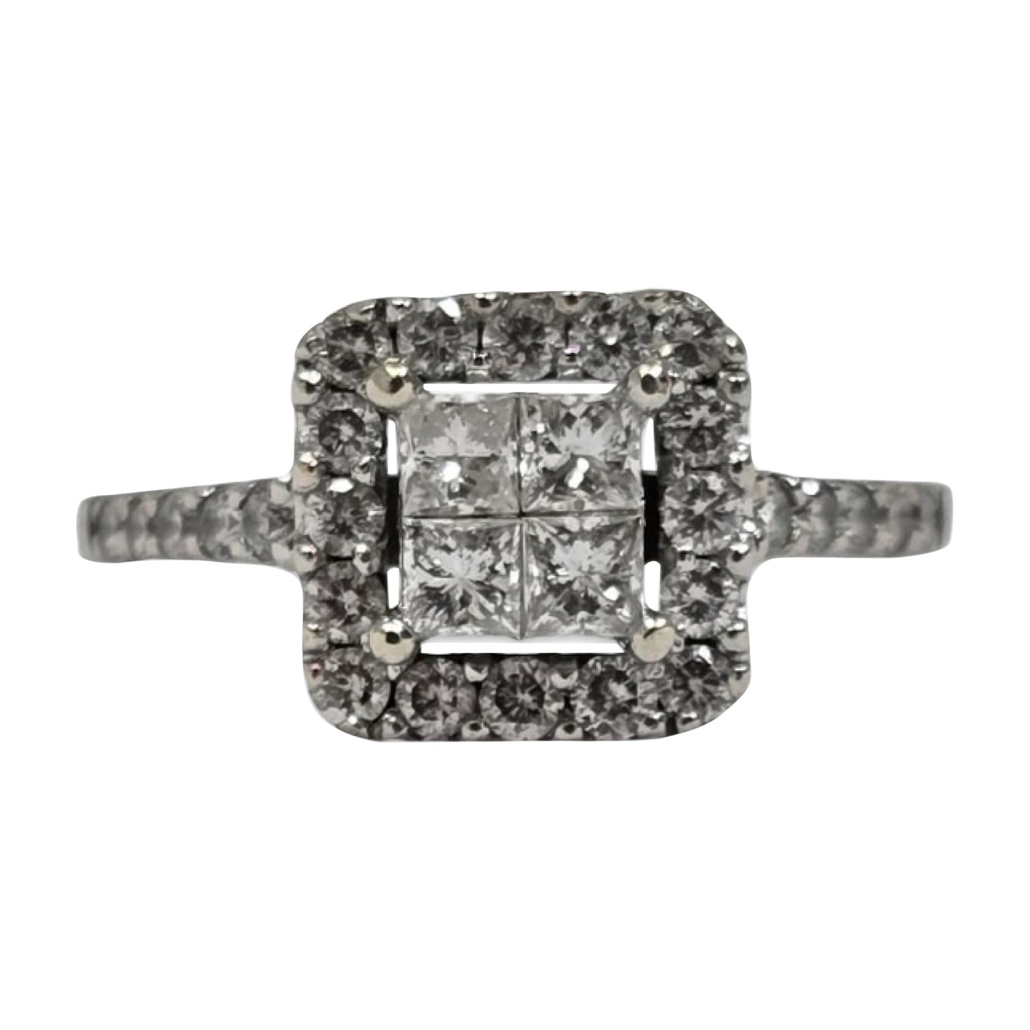 Elegant 14K White Gold Halo Ring with Princess & Round Diamonds – 1.01 tcw For Sale
