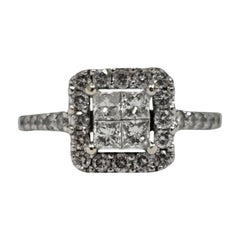 Elegante Anillo Halo de Oro Blanco de 14 K con Diamantes Princesa y Redondos - 1,01 tcw