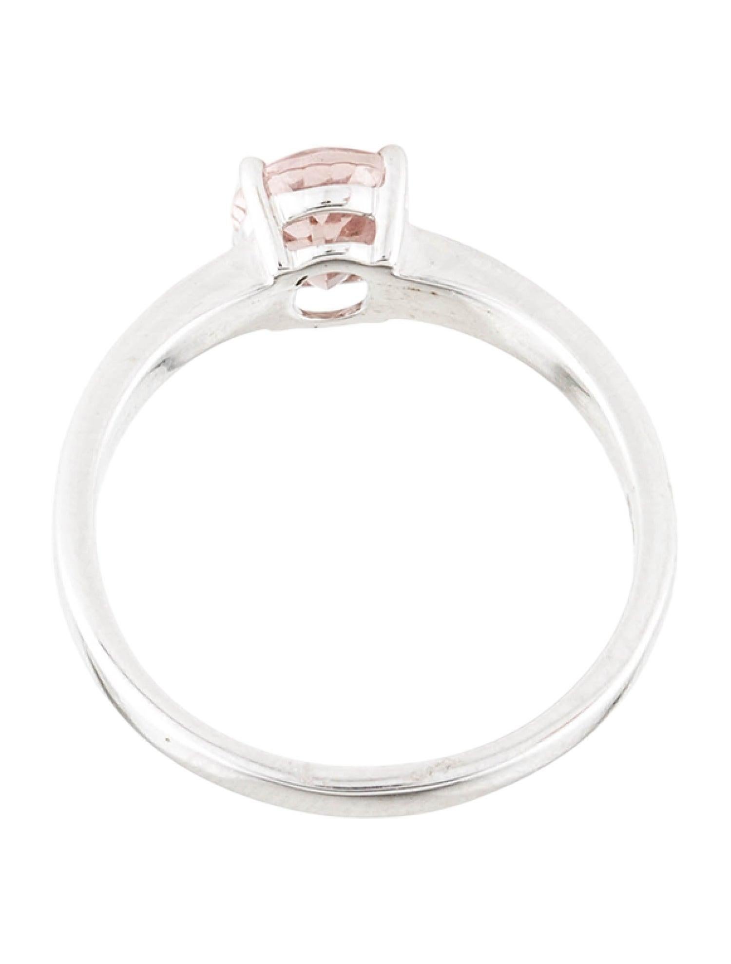 Women's or Men's Elegant 14K White Gold Oval Morganite Cocktail Ring, 0.99 Carat, Size 7.75 For Sale