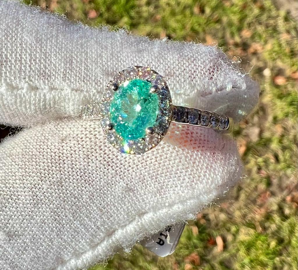 For Sale:  Elegant 14k White Gold Paraiba Tourmaline Ring with Oval 0.89ct Natural Gemstone 8