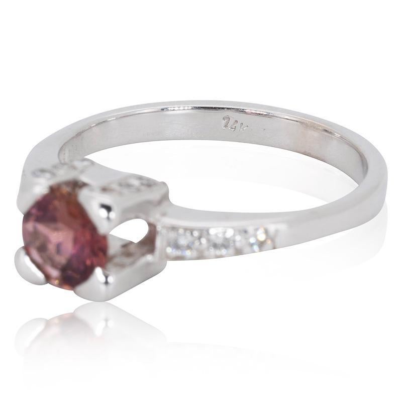 Round Cut Elegant 14K White Gold Ring with 0.71 Natural Diamonds and Tourmaline For Sale