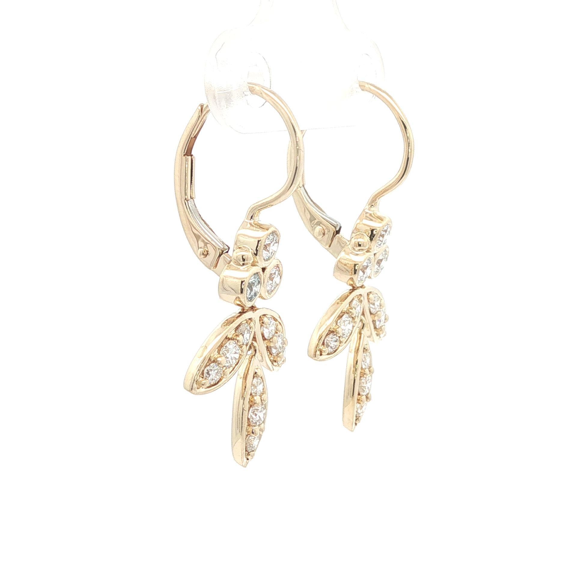 Elegante 14k Gelbgold 0,90ctw Diamond Floral Leaf Dangle Drop Ohrringe im Zustand „Neu“ im Angebot in Montclair, NJ