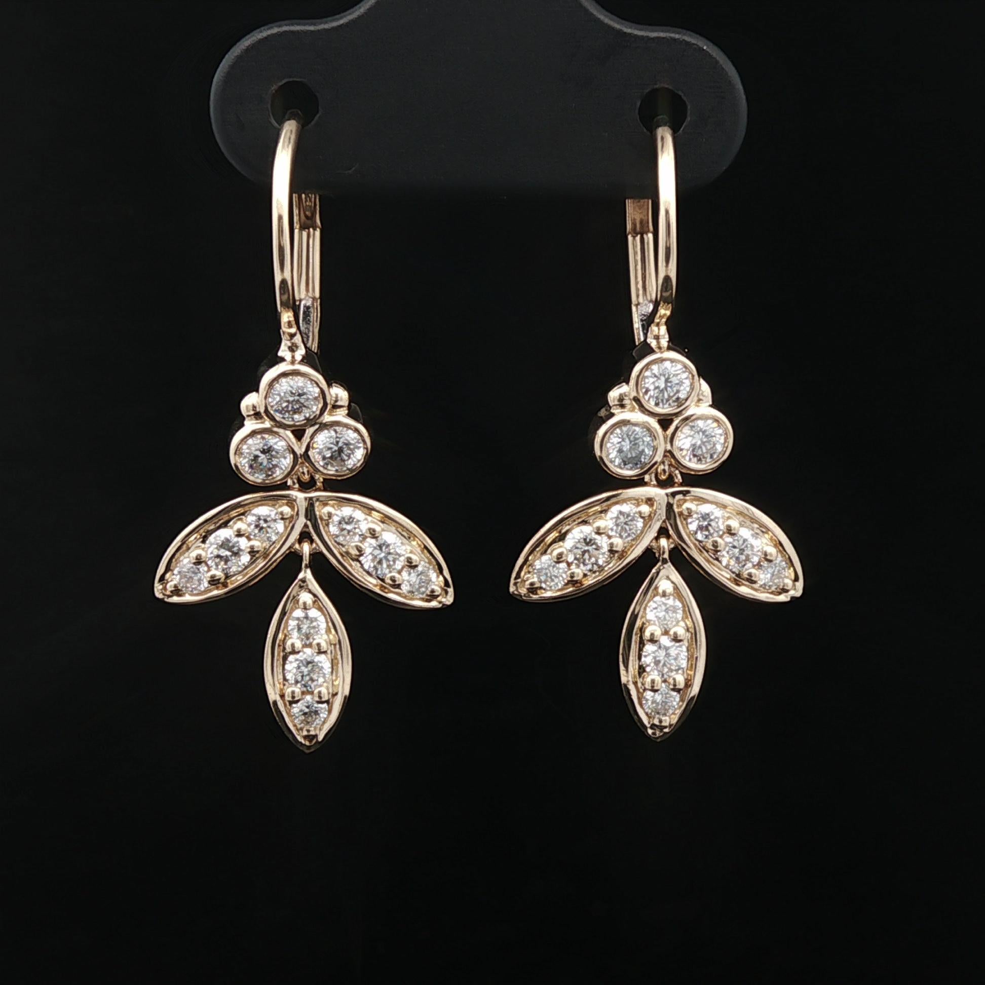 Elegante 14k Gelbgold 0,90ctw Diamond Floral Leaf Dangle Drop Ohrringe im Angebot 2
