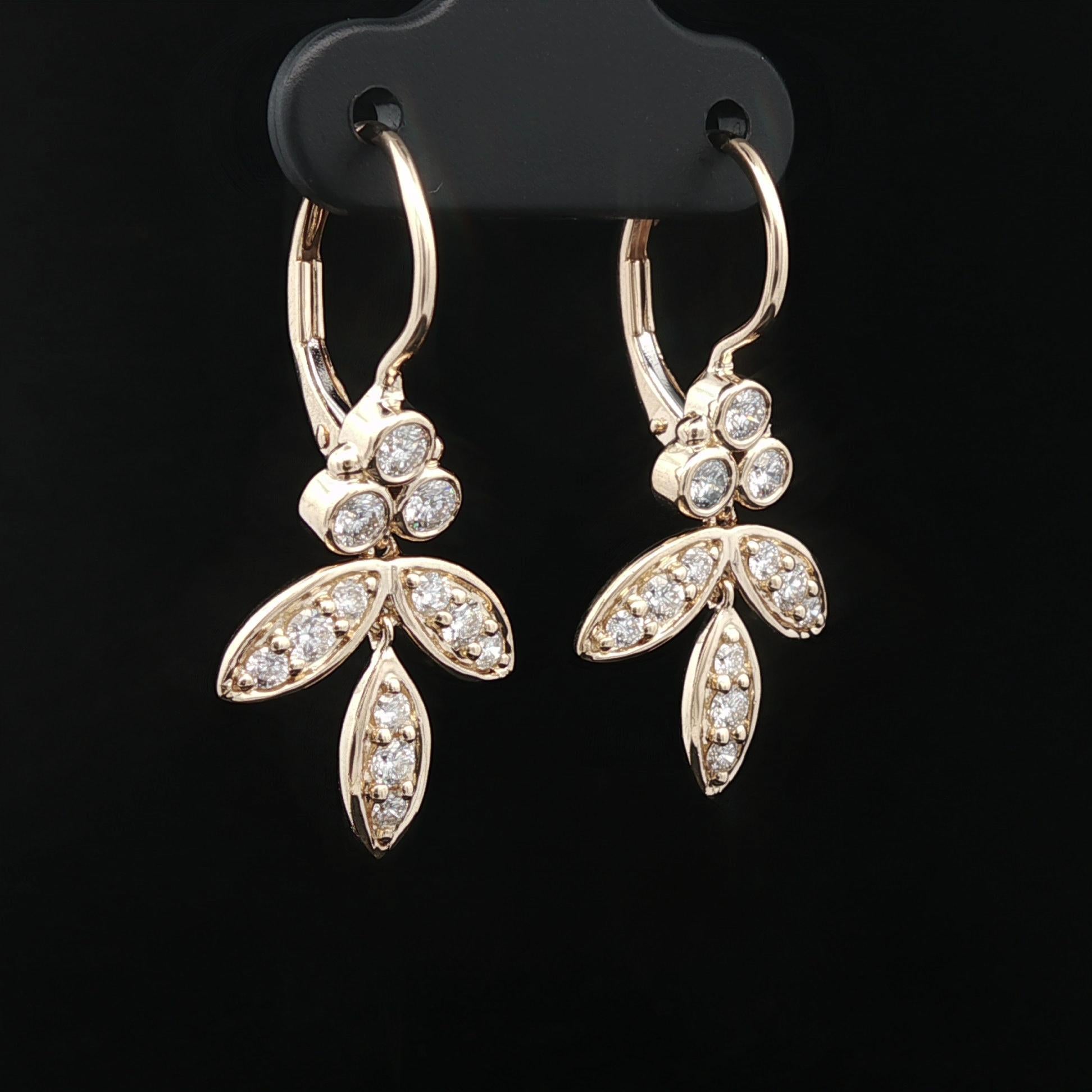 Elegante 14k Gelbgold 0,90ctw Diamond Floral Leaf Dangle Drop Ohrringe im Angebot 3