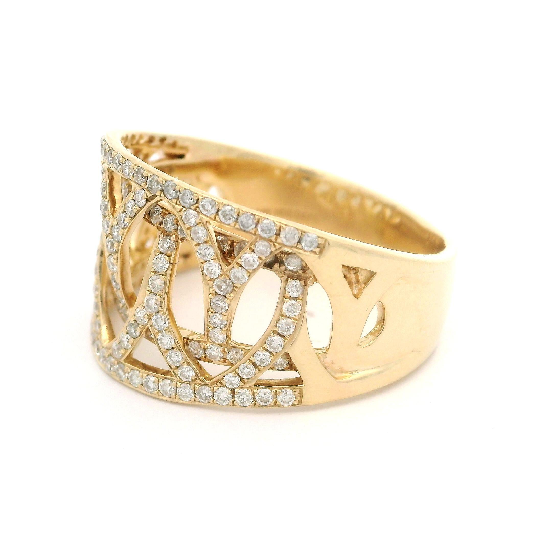 Elegant 14k Yellow Gold 1.10ctw Diamonds Wide Open Work Cigar Band Ring For Sale 7