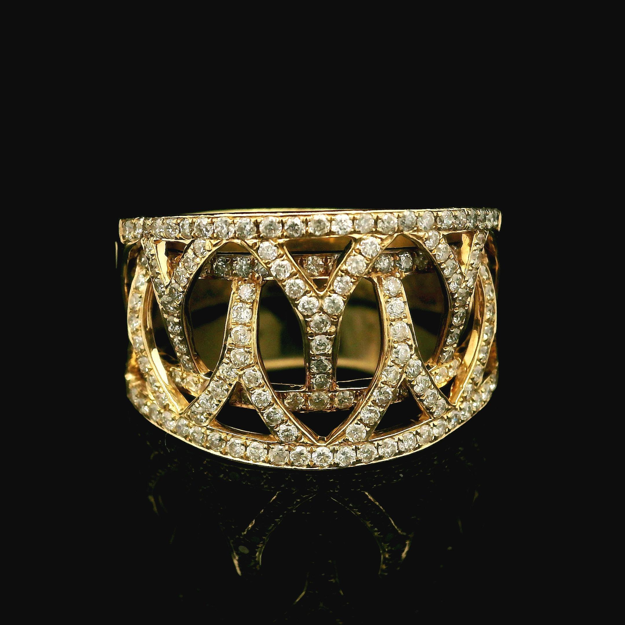 Elegant 14k Yellow Gold 1.10ctw Diamonds Wide Open Work Cigar Band Ring In Good Condition For Sale In Montclair, NJ