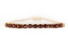 Elegant 14K Yellow Gold Bracelet with 2.40 ct Natural Garnets