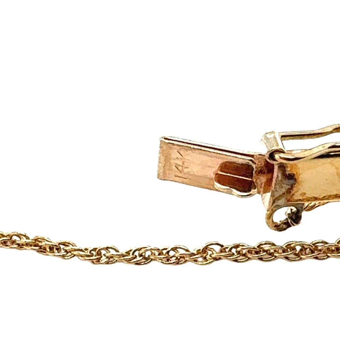 Bracelet ligne élégant en or jaune 14 carats avec diamants Bon état - En vente à Beverly Hills, CA