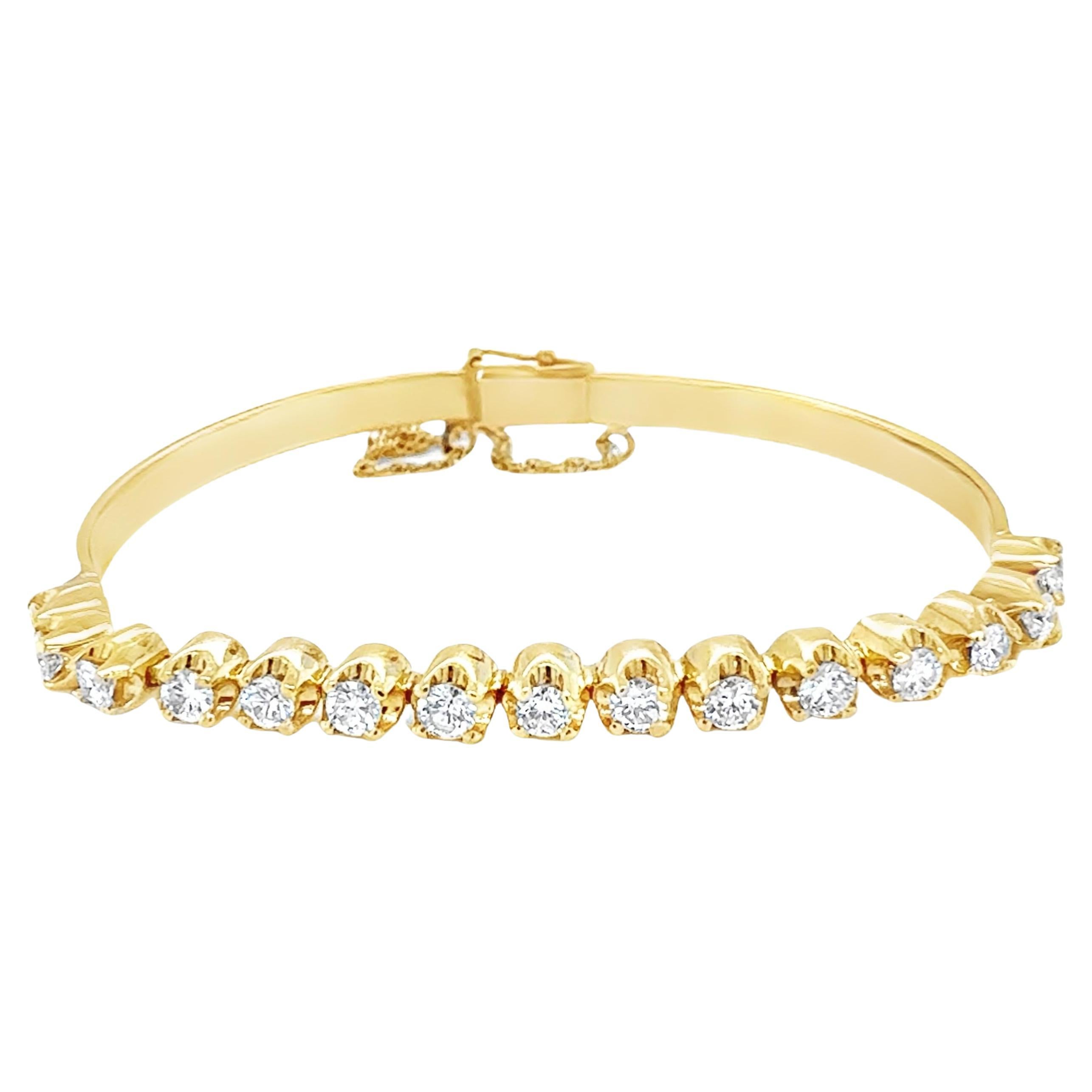 Elegant 14K Yellow Gold Diamond Line Bracelet