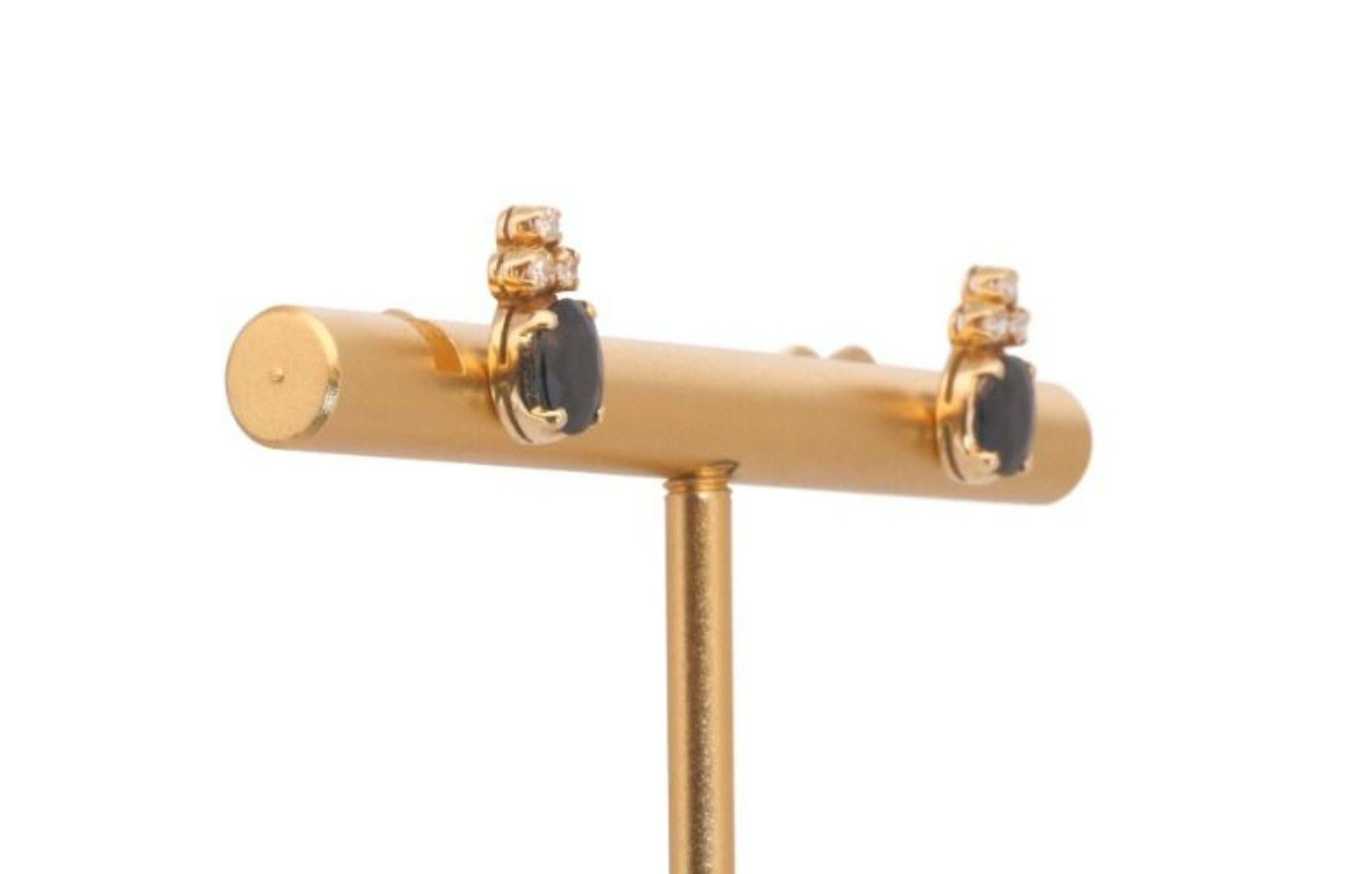 Elegantes Paar Ohrstecker aus 14 Karat Gelbgold mit 1,46 Karat natürlichem Saphir und Di für Damen oder Herren